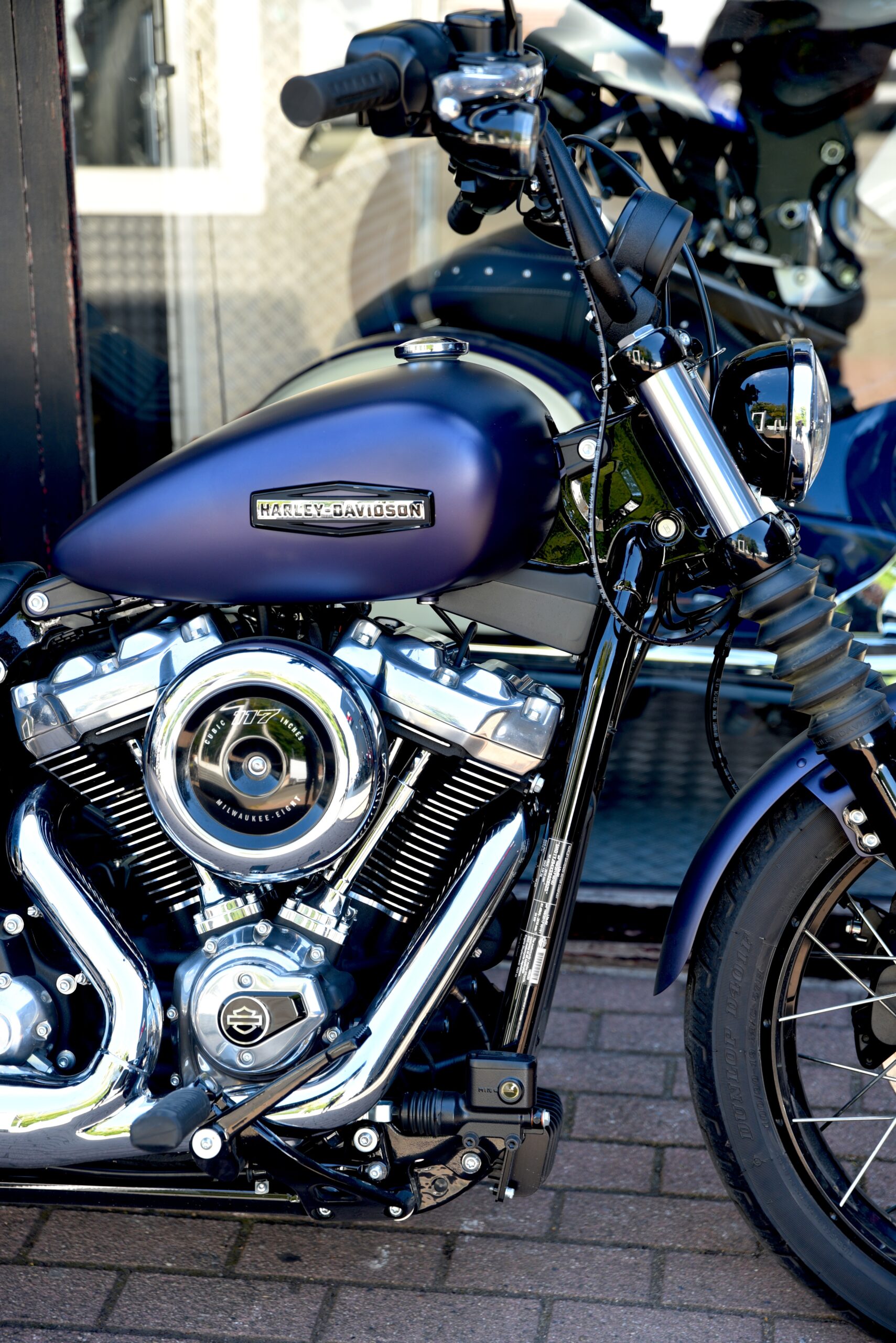 HARLEY DAVIDSON STREET BOB – Image 4