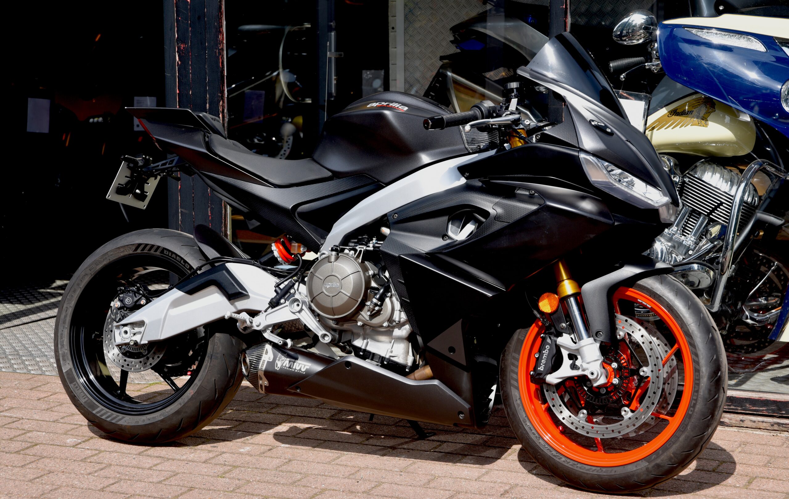 APRILIA RS 660