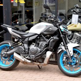YAMAHA MT-07