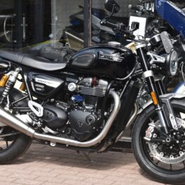 TRIUMPH SPEED TWIN