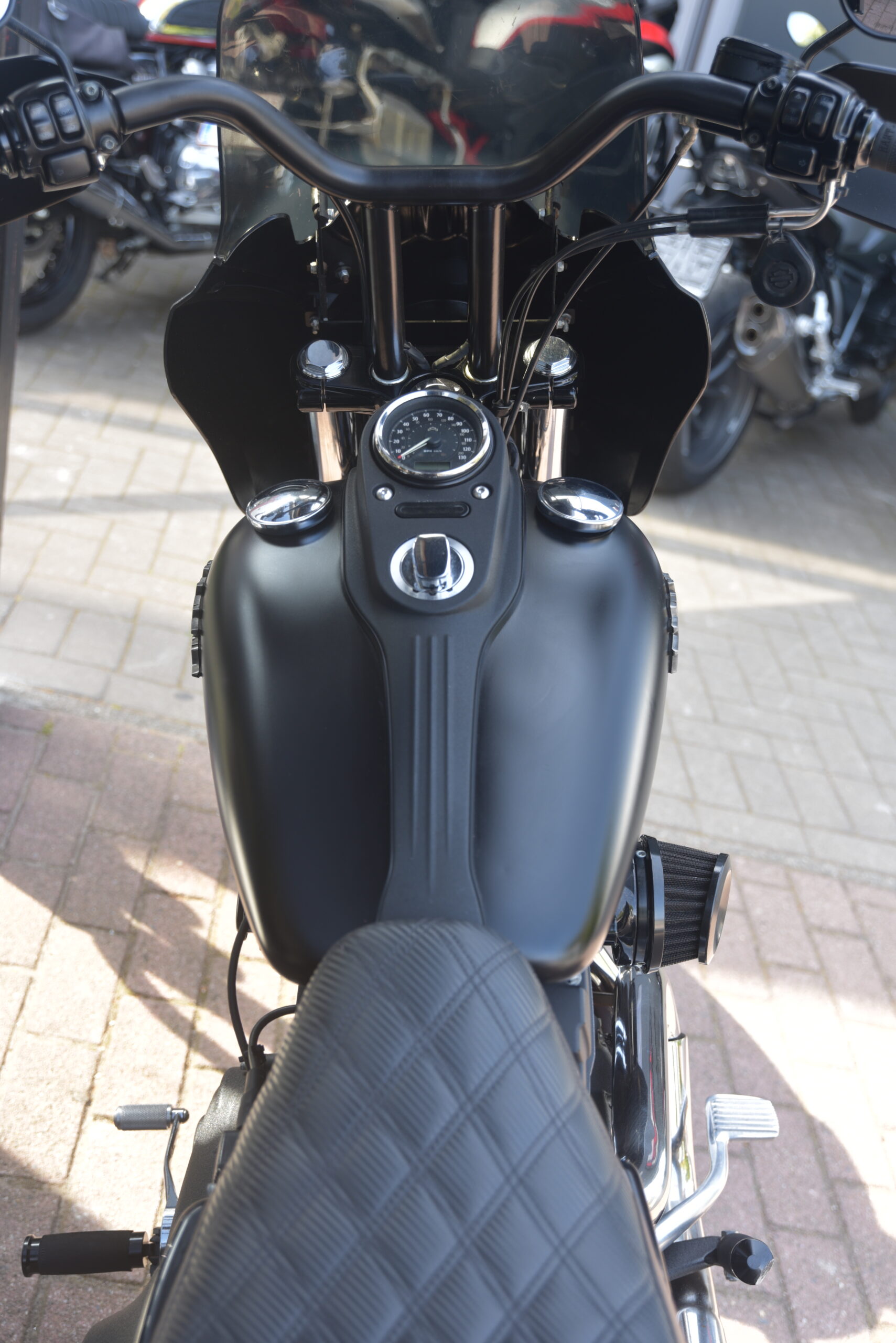 HARLEY DAVIDSON DYNA STREET BOB – Image 6