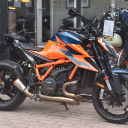 KTM 1290 SUPER DUKE R