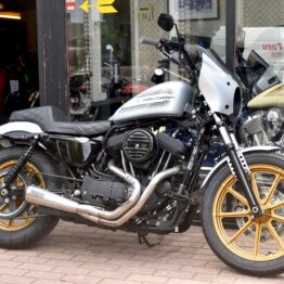 HARLEY DAVIDSON IRON 1200