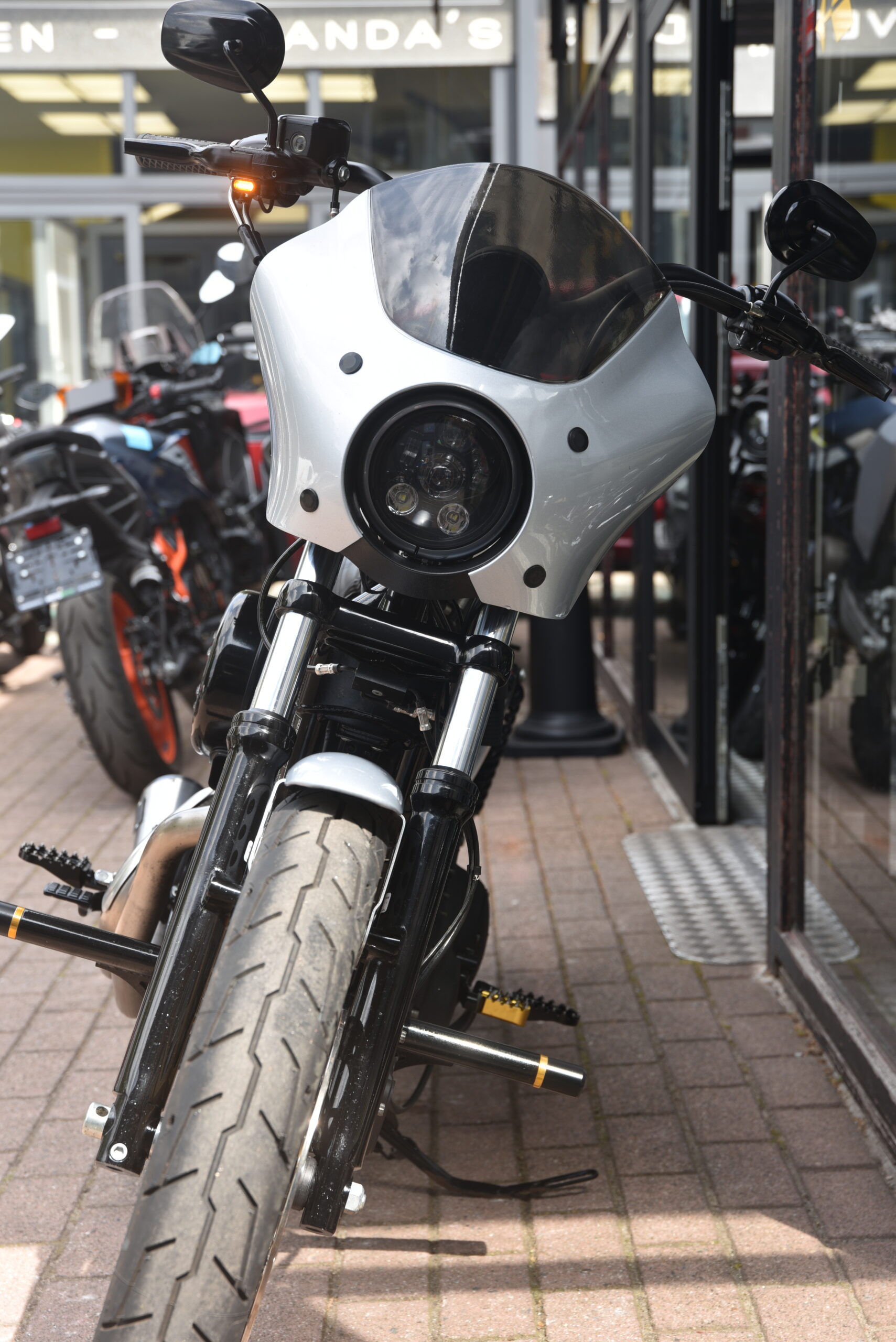 HARLEY DAVIDSON IRON 1200 – Image 5