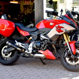 BMW F 900 XR