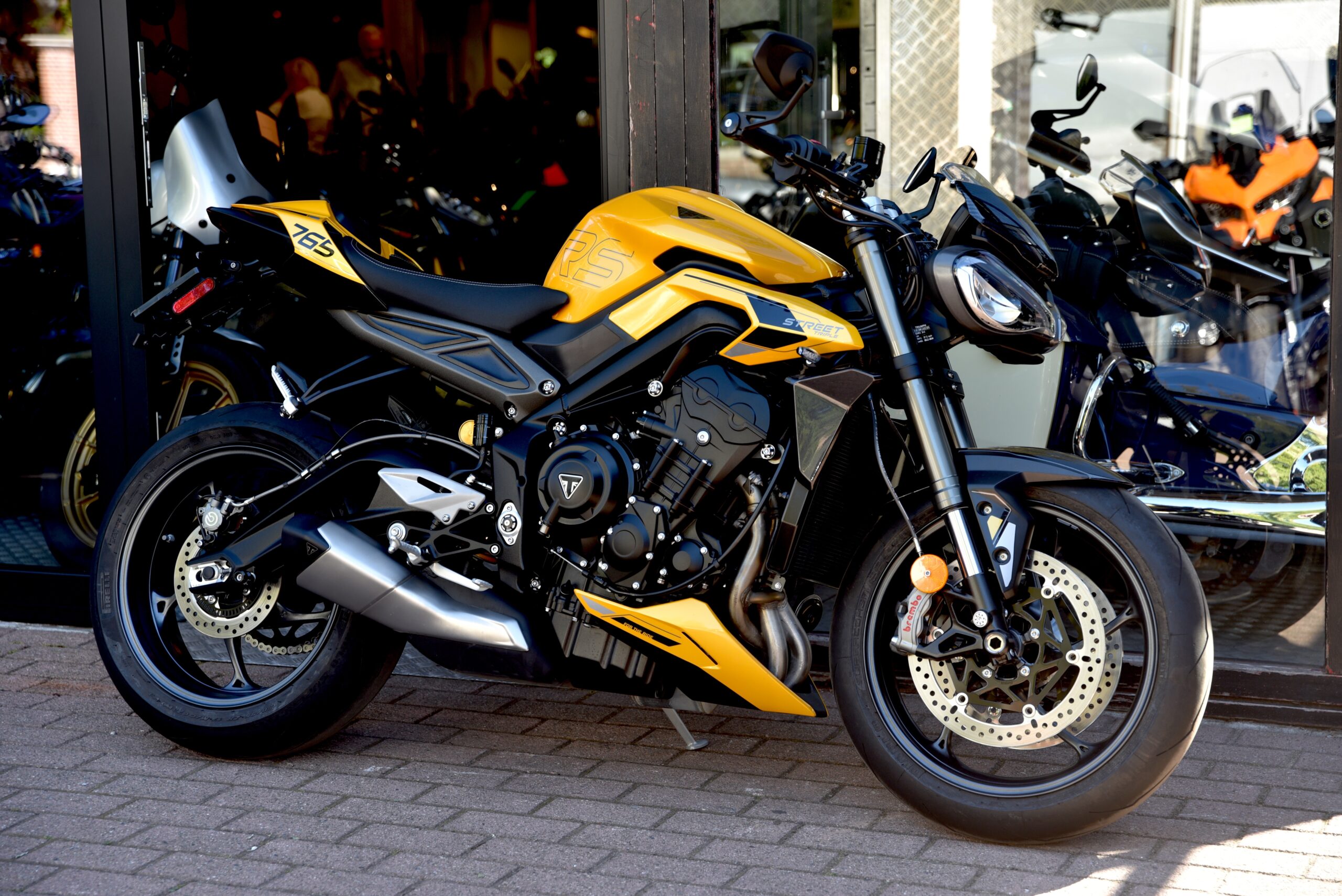 TRIUMPH 765 STREET TRIPLE RS