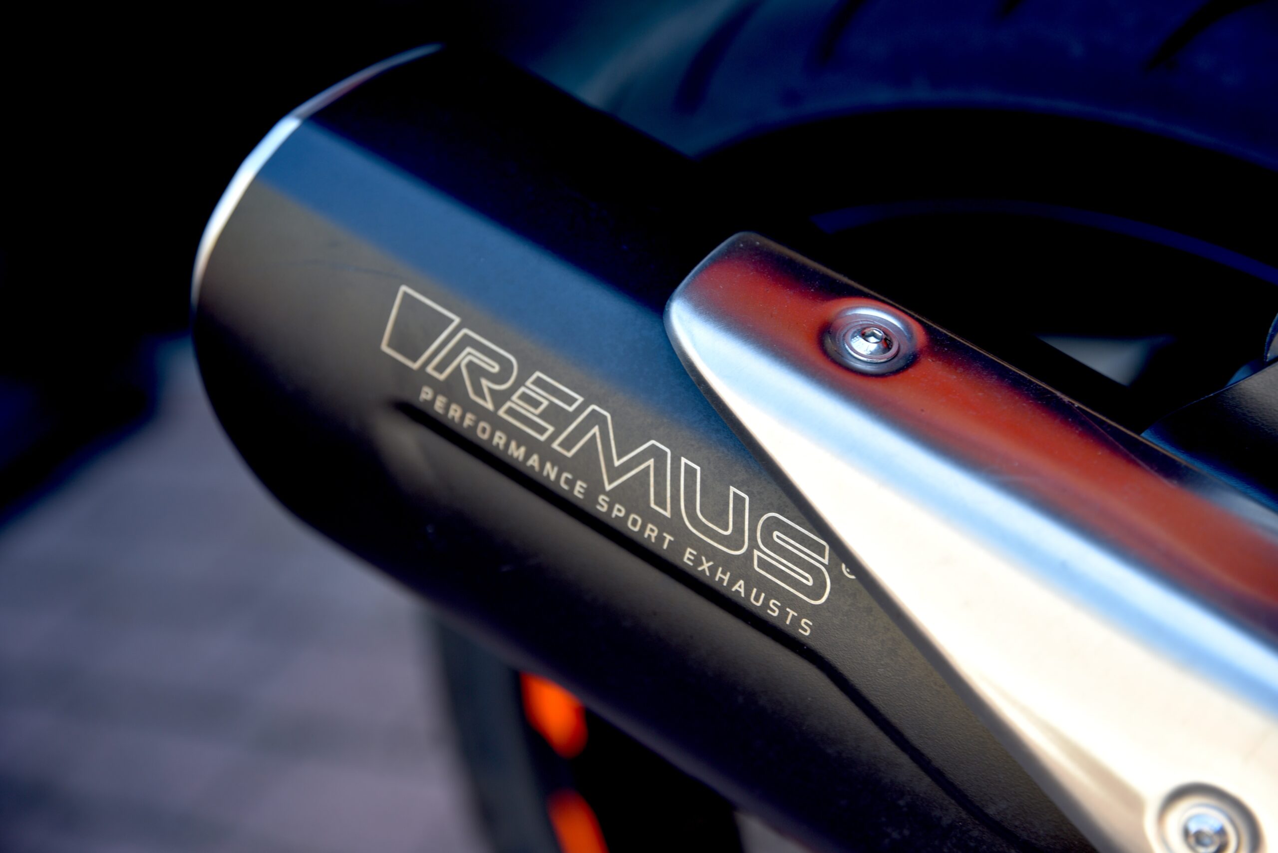 KTM 990 DUKE – Image 7