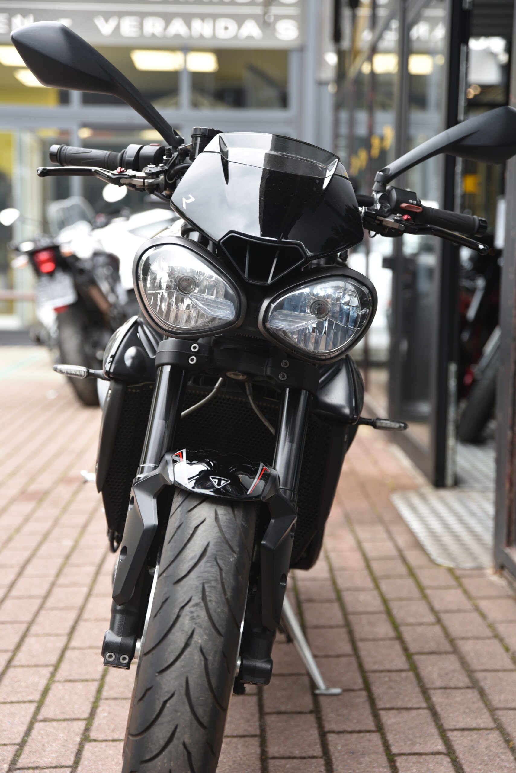 TRIUMPH 765 STREET TRIPLE R – Image 5