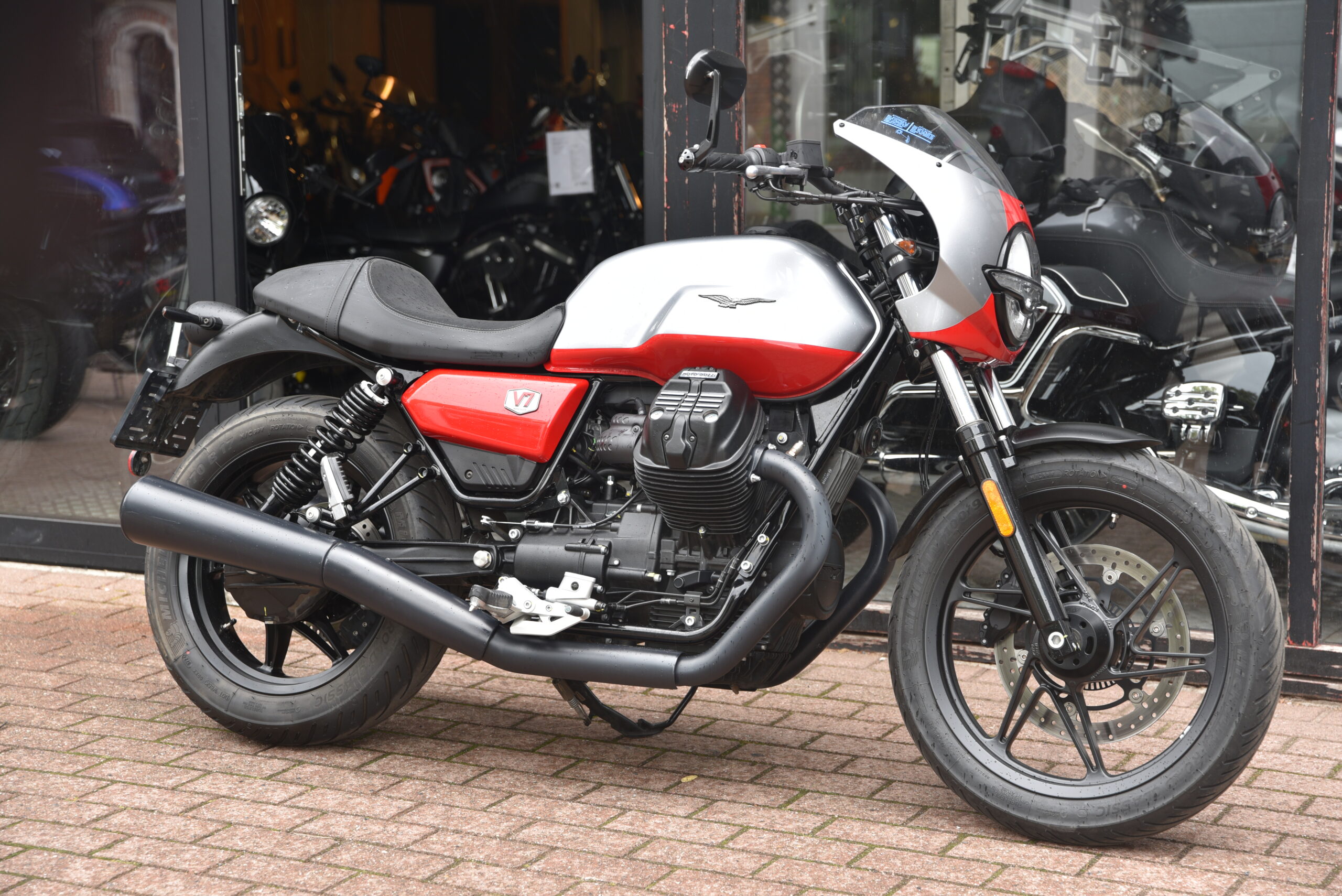 MOTO GUZZI V7 STONE CORSA