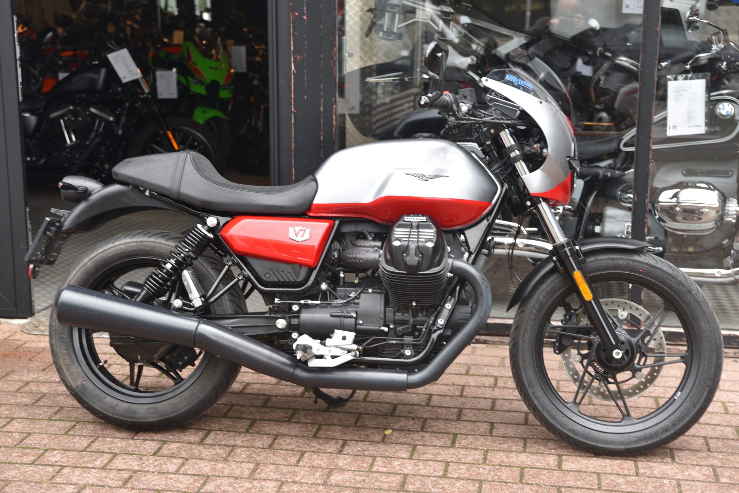MOTO GUZZI V7 STONE CORSA – Image 2