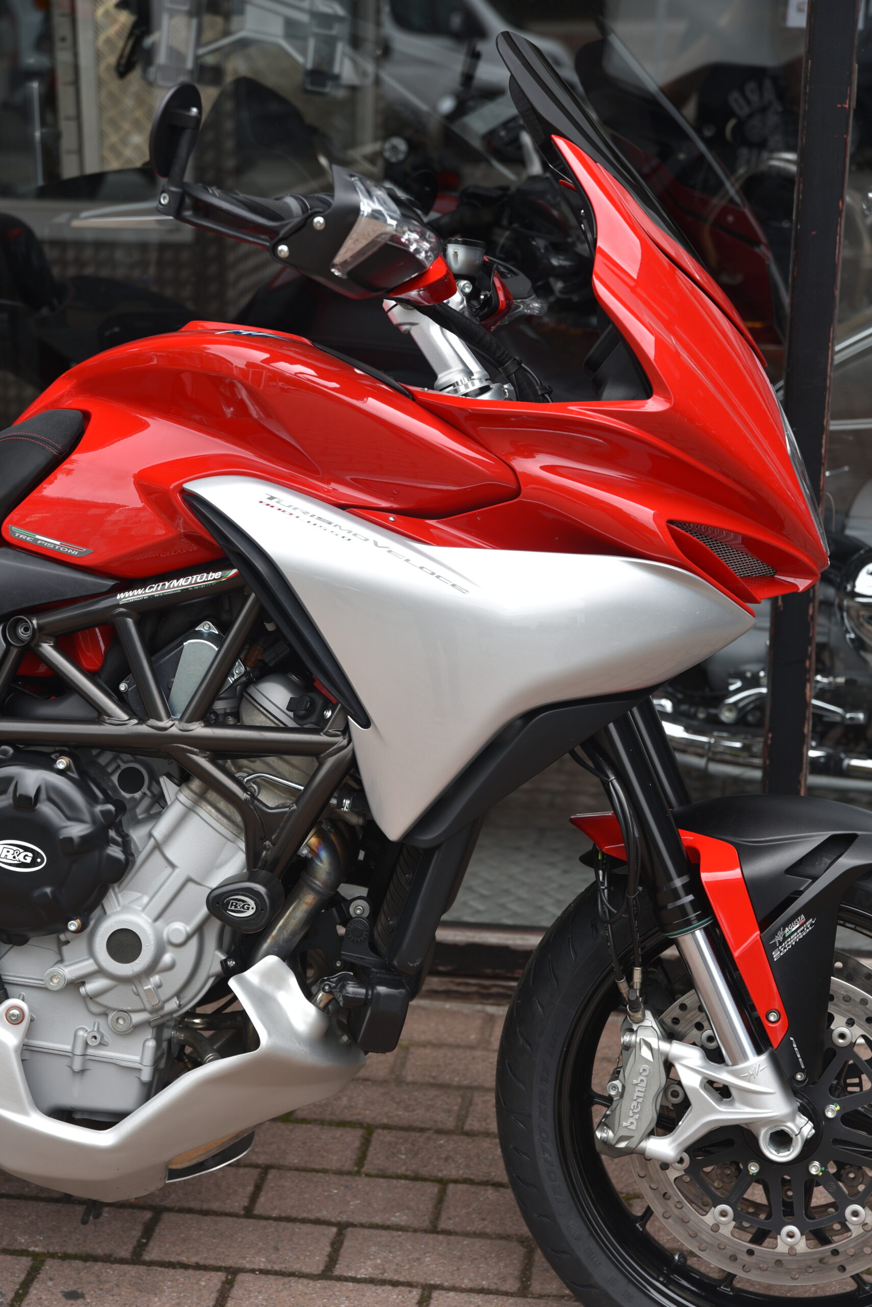 MV AGUSTA TURISMO VELOCE LUSSO – Image 4