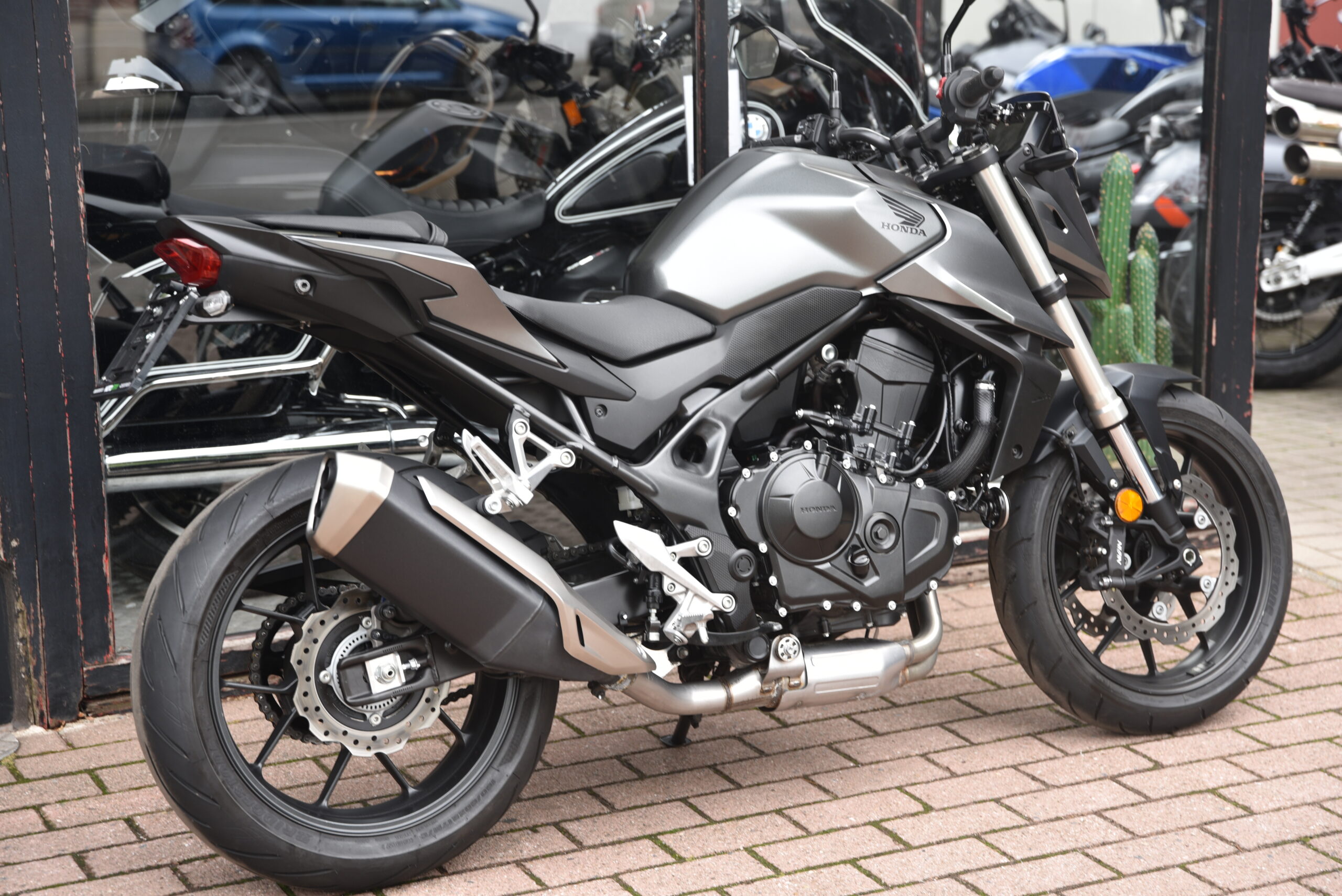 HONDA CB 750 HORNET – Image 3