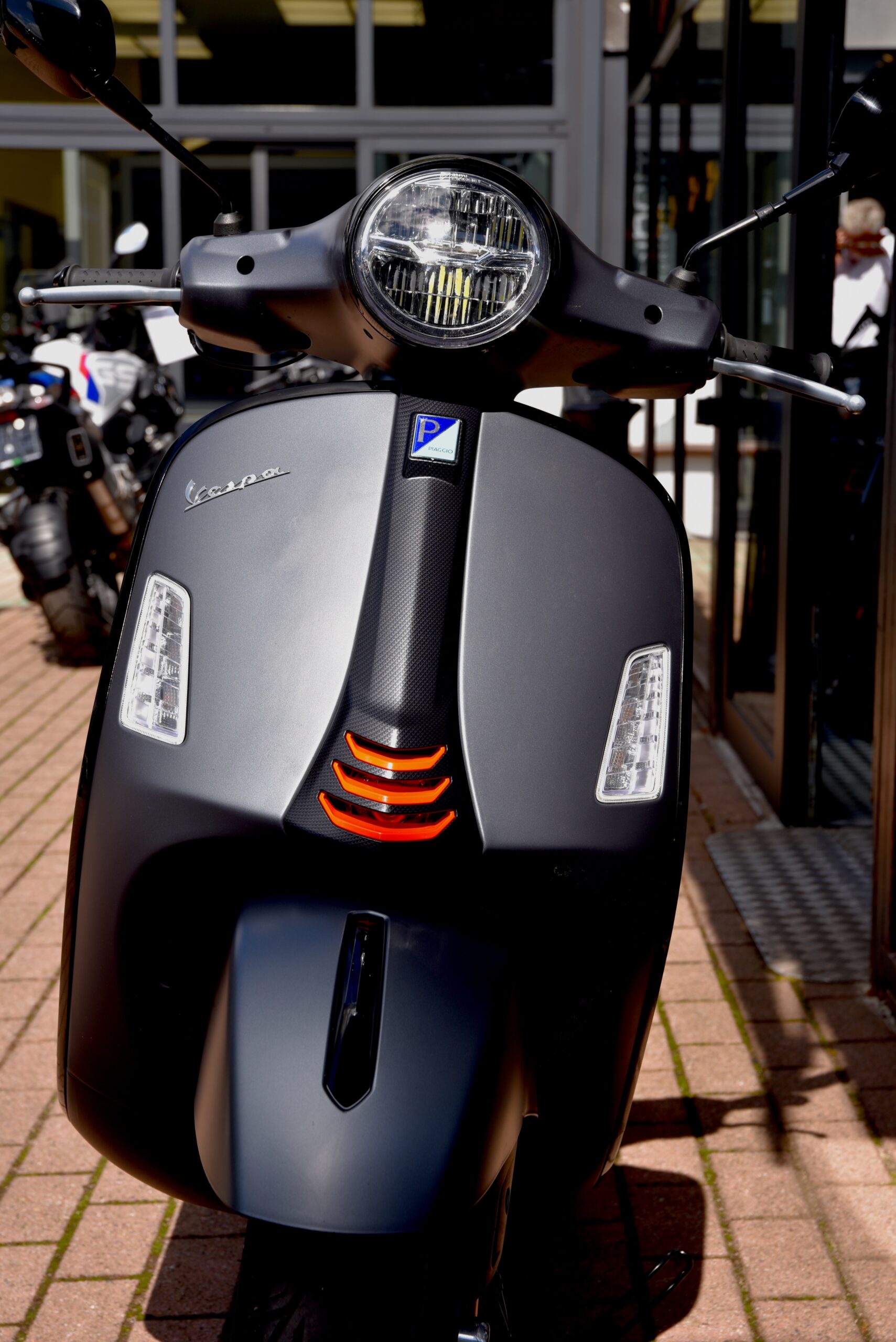PIAGGIO VESPA GTS SUPER SPORT 310 – Image 5