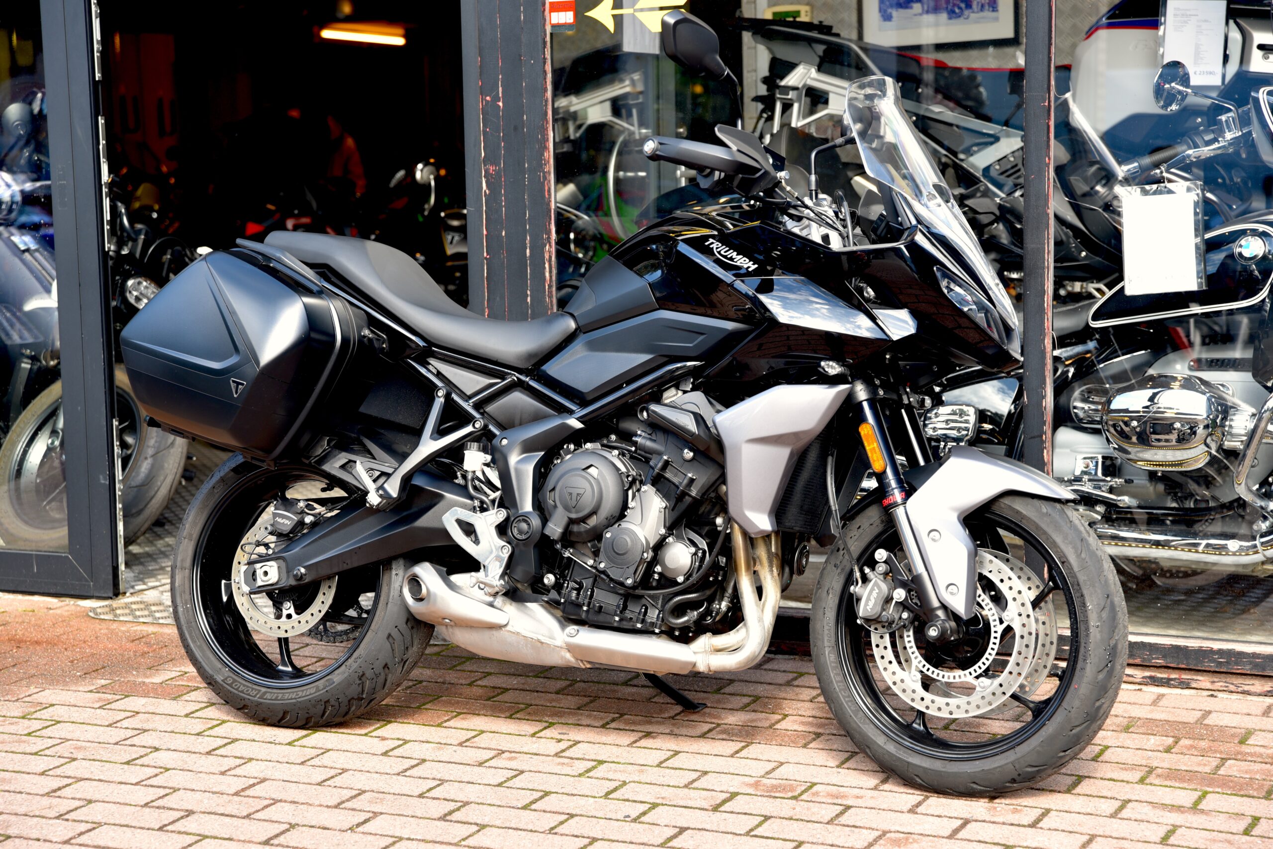 TRIUMPH 660 TIGER SPORT