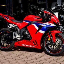 HONDA CBR 600 RR