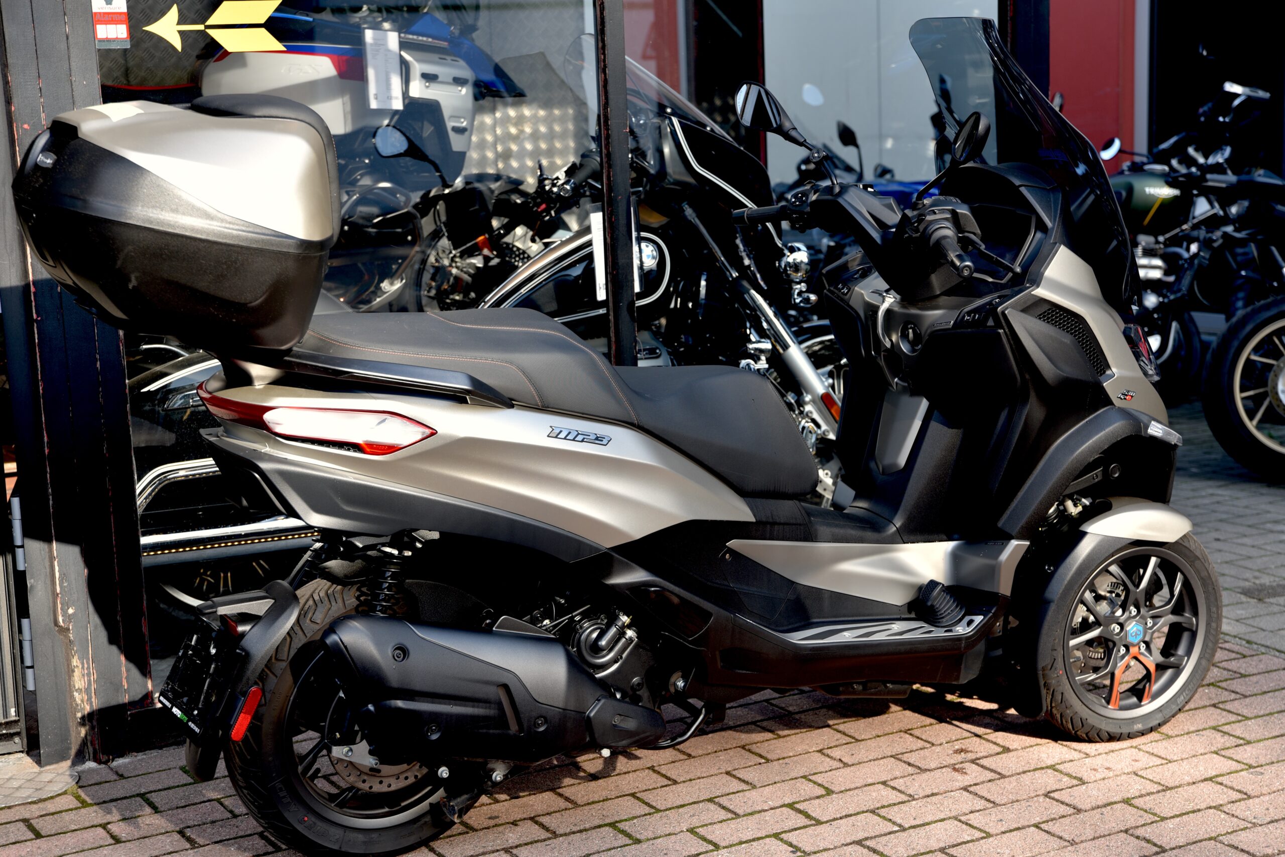 PIAGGIO MP3 530 HPE – Image 3