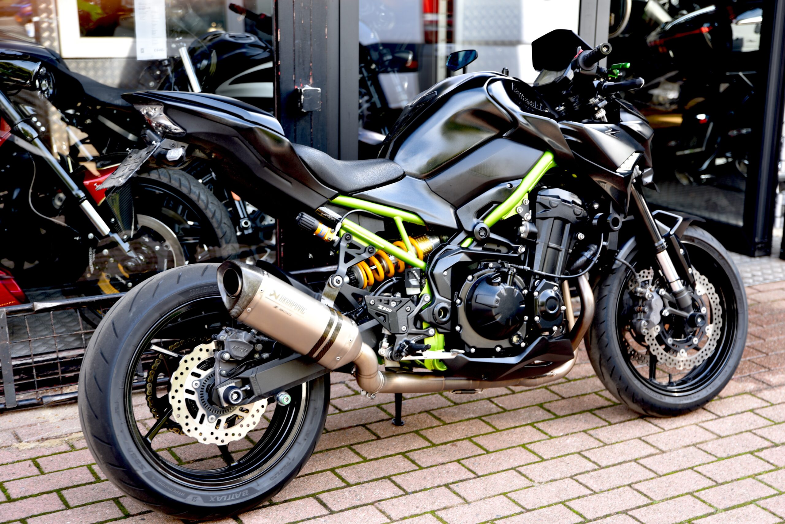 KAWASAKI Z 900 PERFORMANCE OHLINS(A2) – Image 3