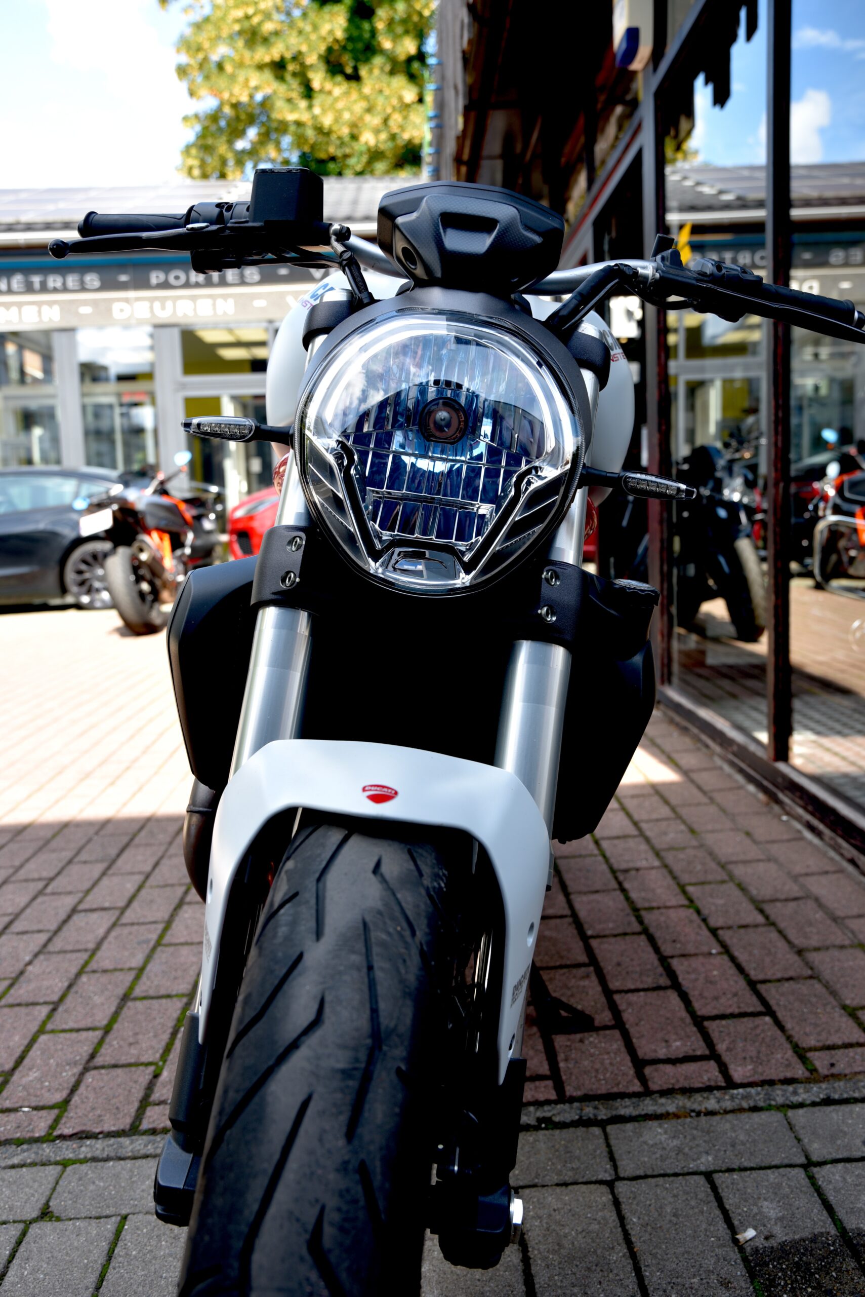 DUCATI MONSTER 821 – Image 5