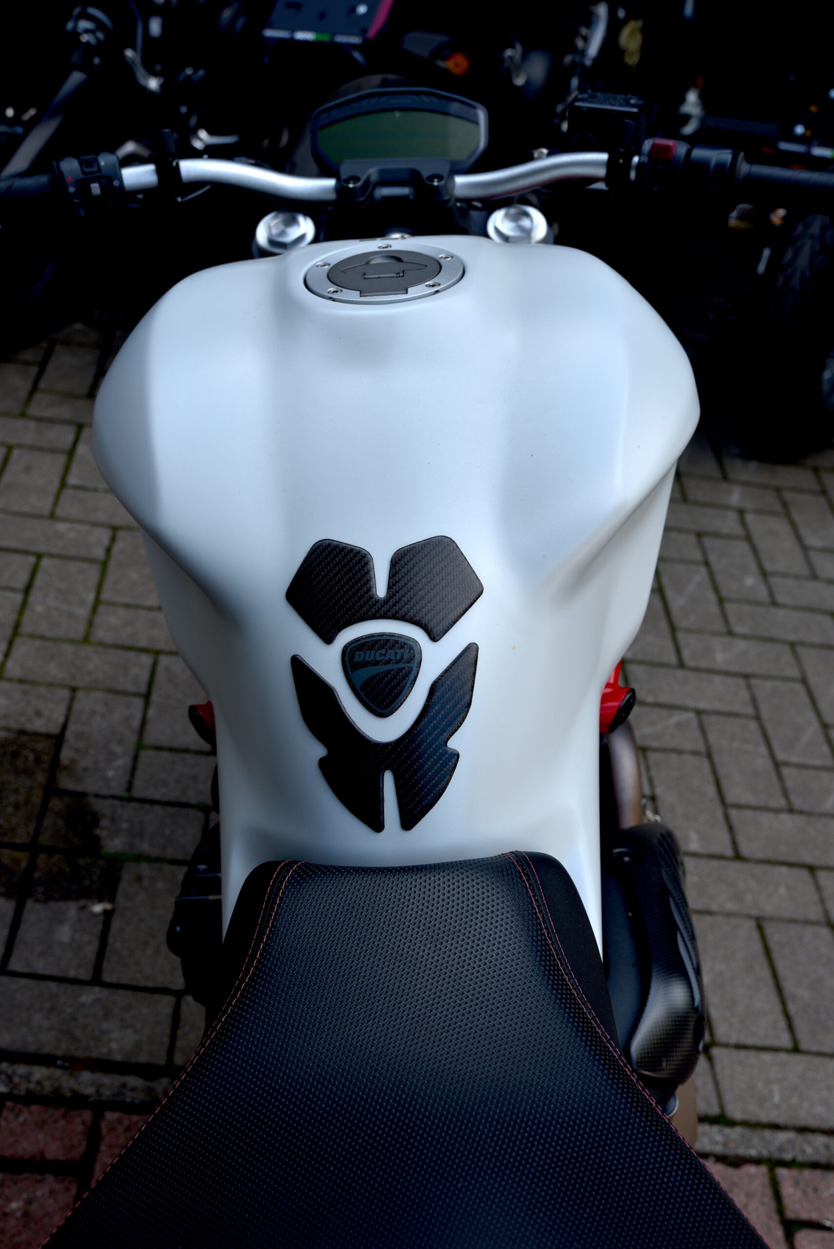 DUCATI MONSTER 821 – Image 6