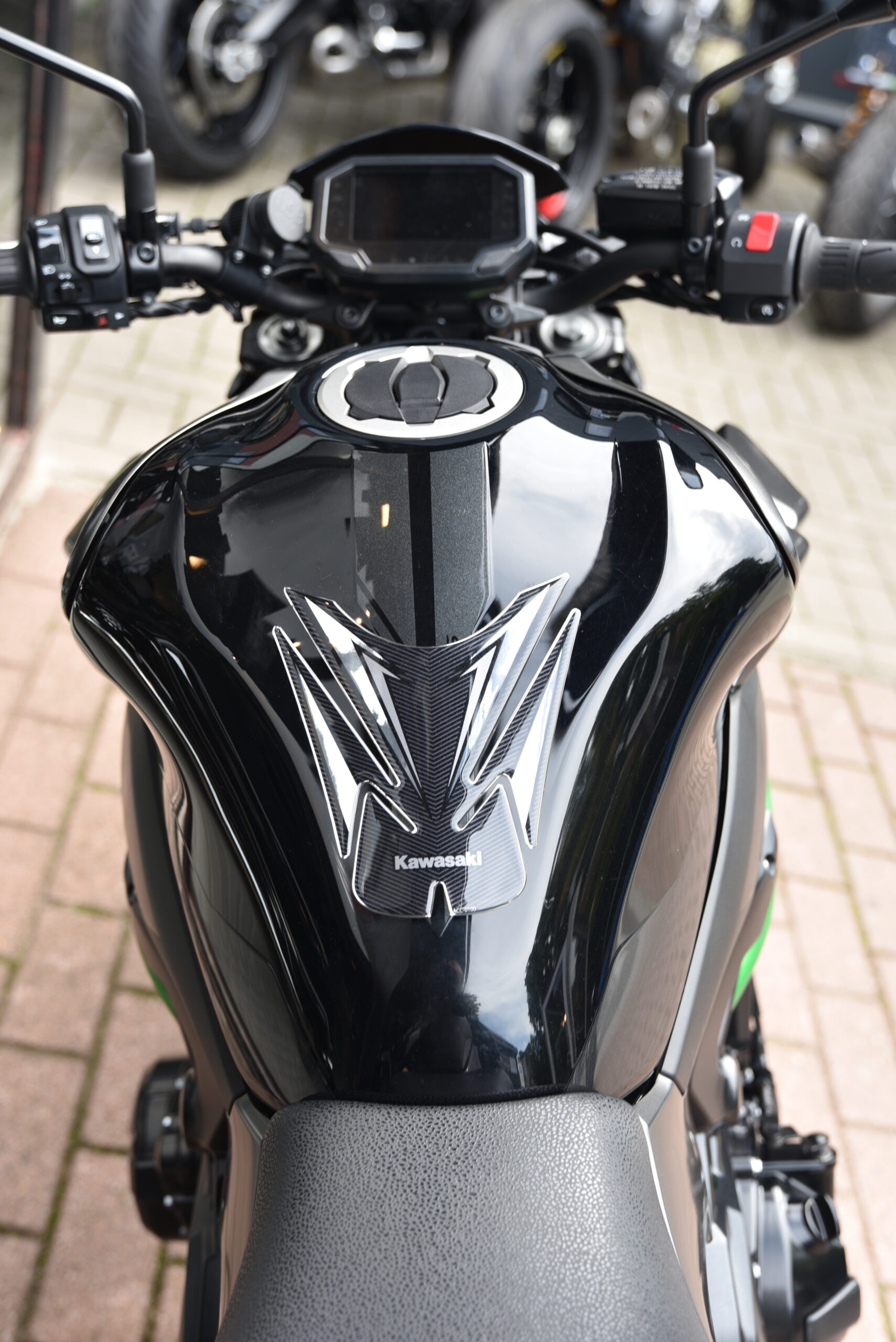 KAWASAKI Z 900 PERFORMANCE – Image 6