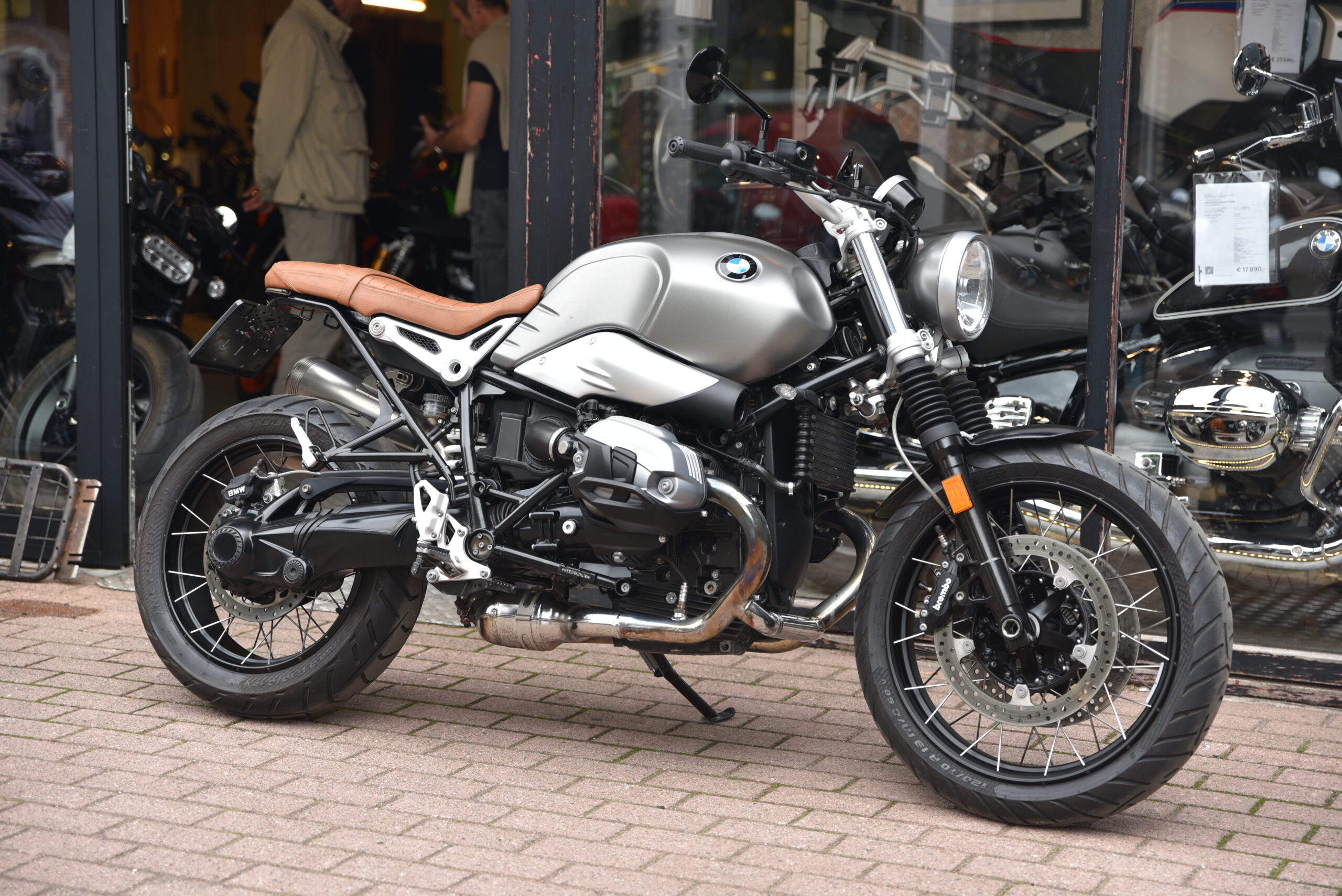 BMW R NINE T SCRAMBLER