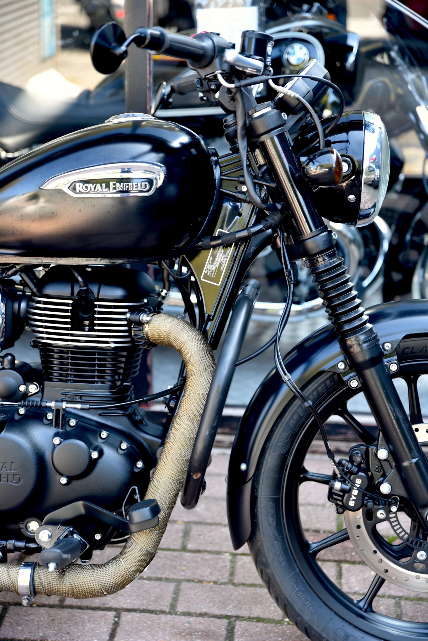 ROYAL ENFIELD METEOR 350 – Image 4