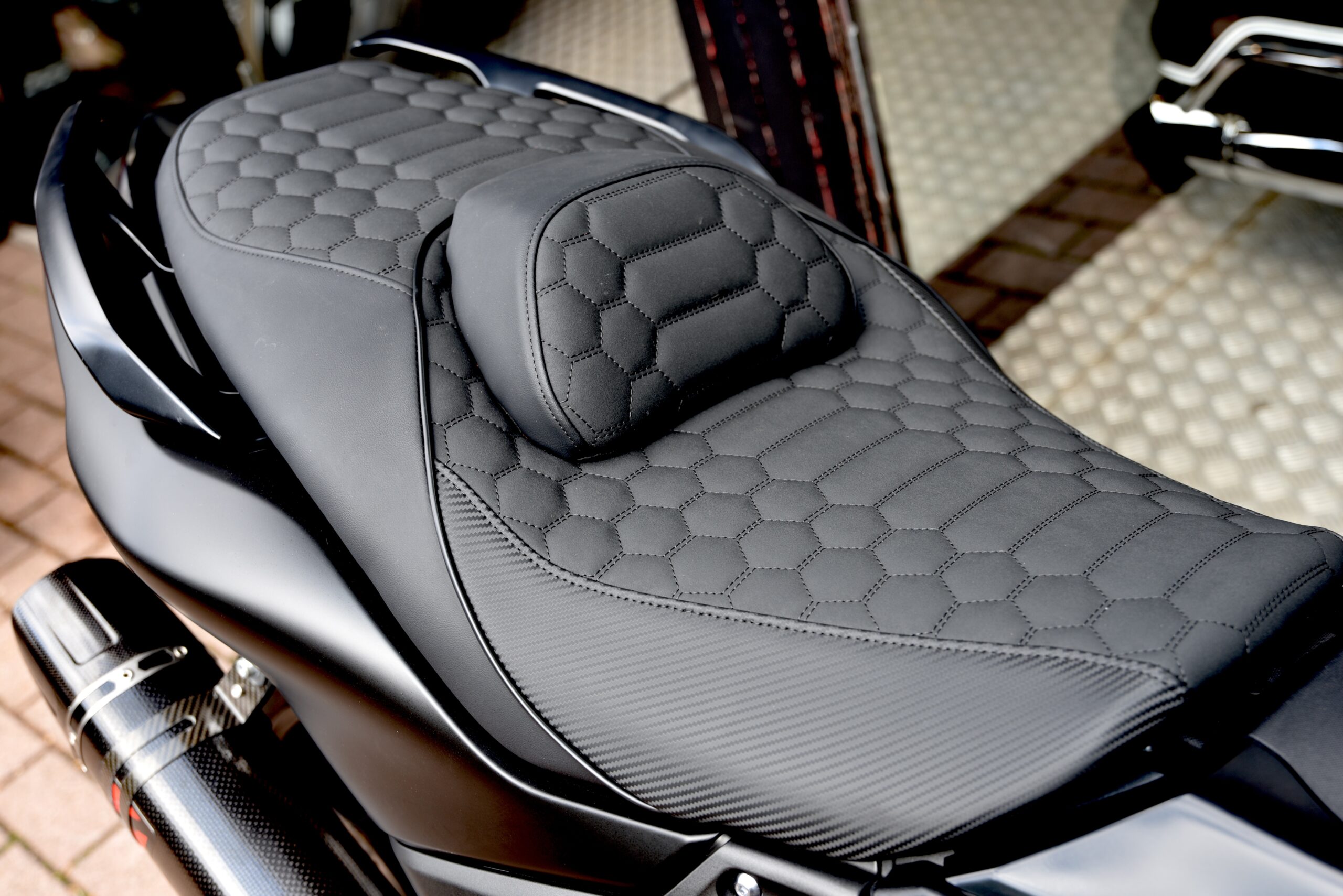 YAMAHA TMAX 560 – Image 7