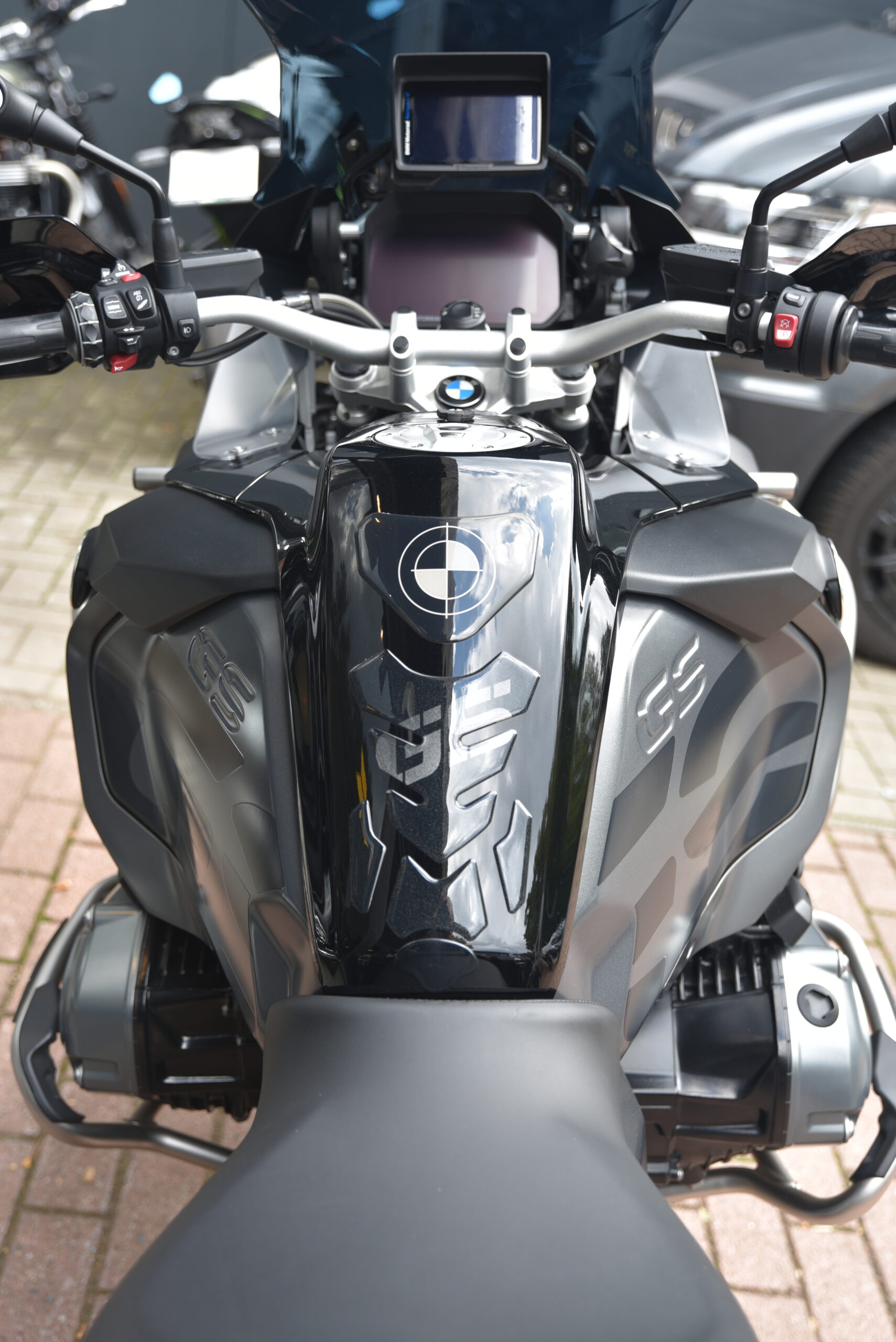 BMW R 1200 GS ADVENTURE TRIPLE BLACK – Image 6