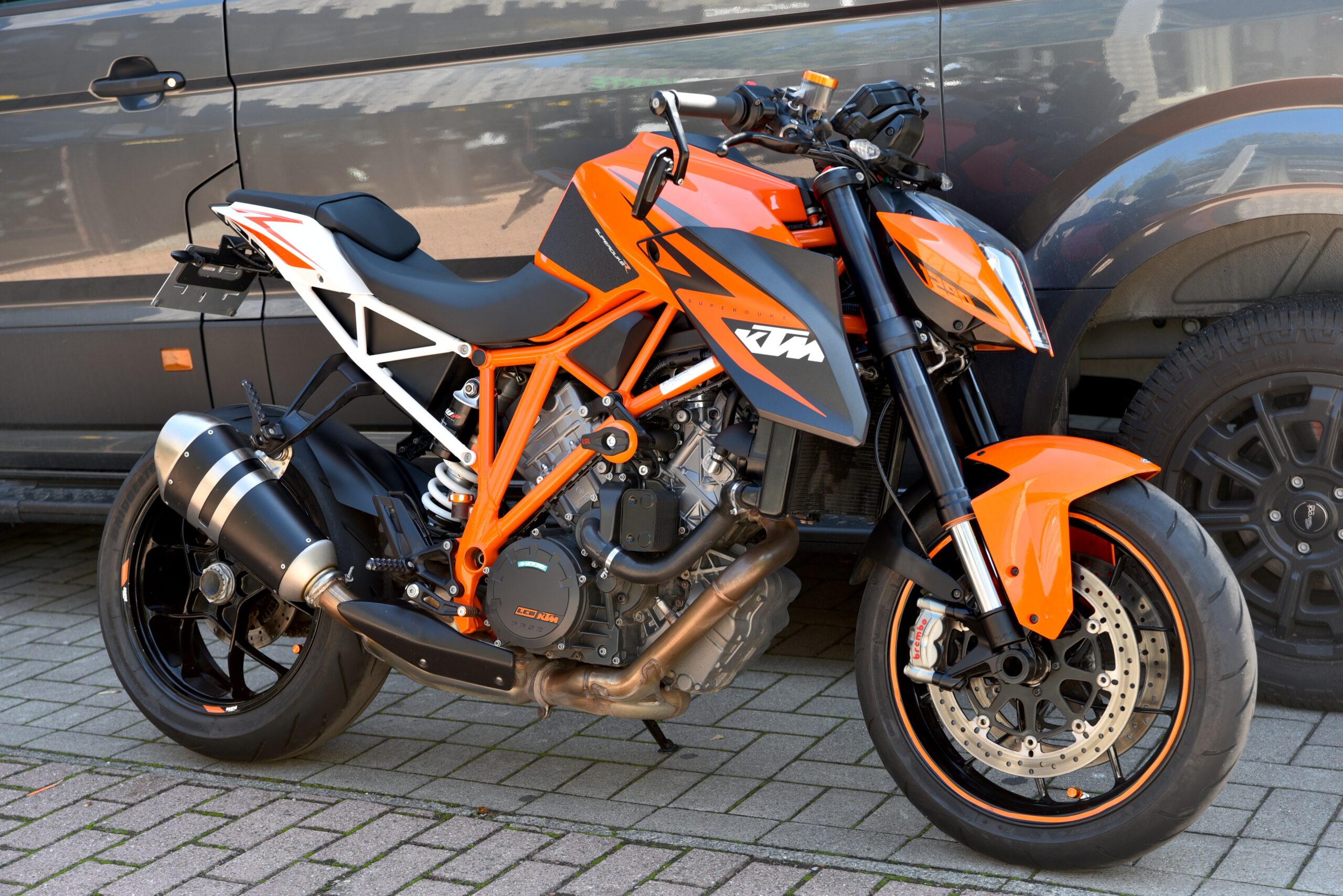 KTM 1290 SUPER DUKE R