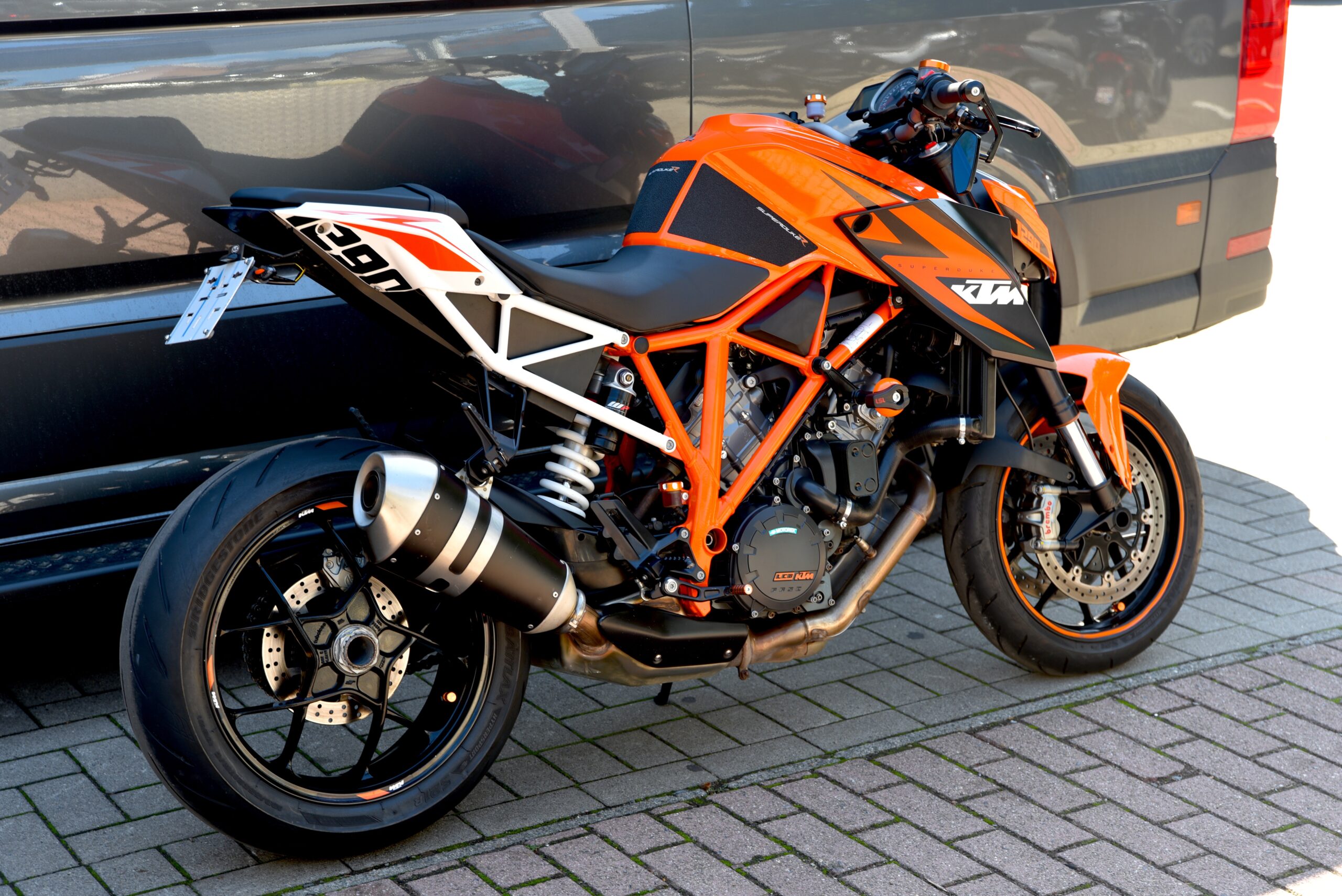 KTM 1290 SUPER DUKE R – Image 3