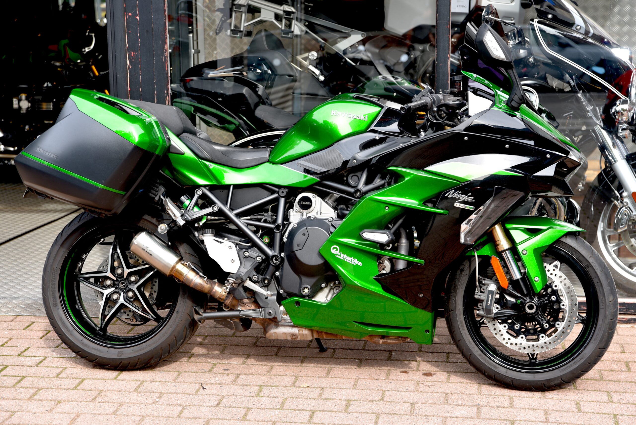 KAWASAKI NINJA H2 SX – Image 2