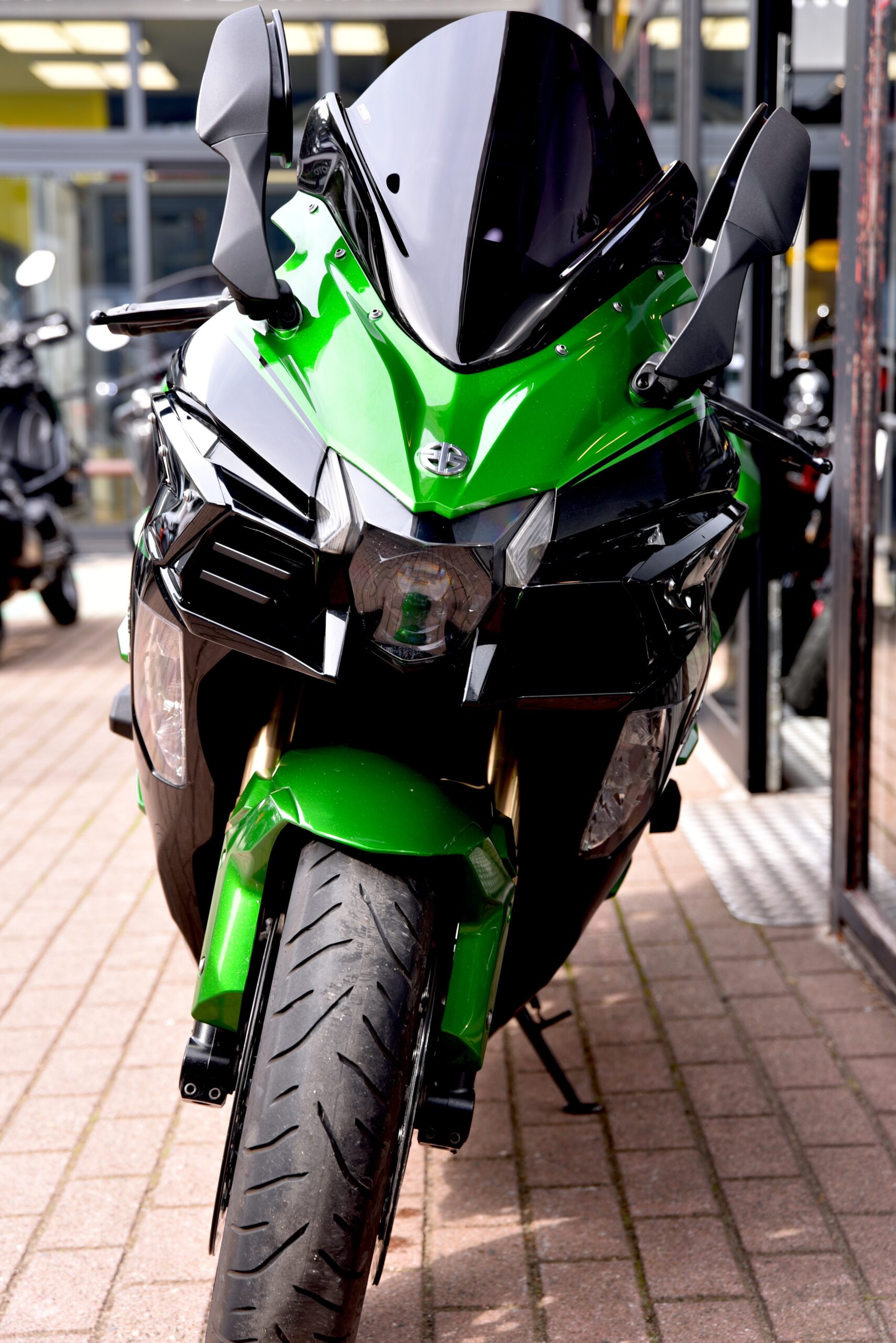 KAWASAKI NINJA H2 SX – Image 5