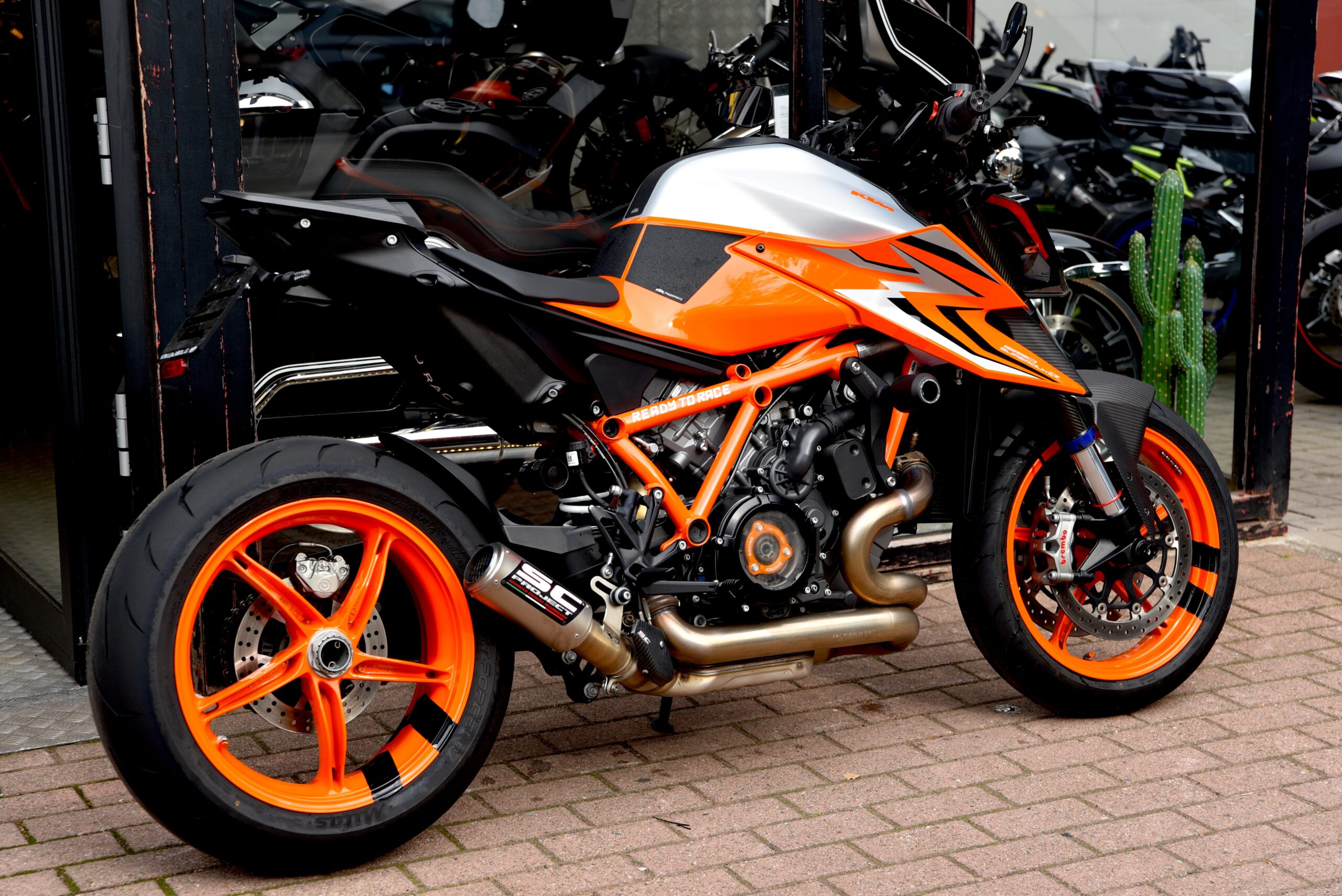 KTM 1290 SUPER DUKE R EVO – Image 3