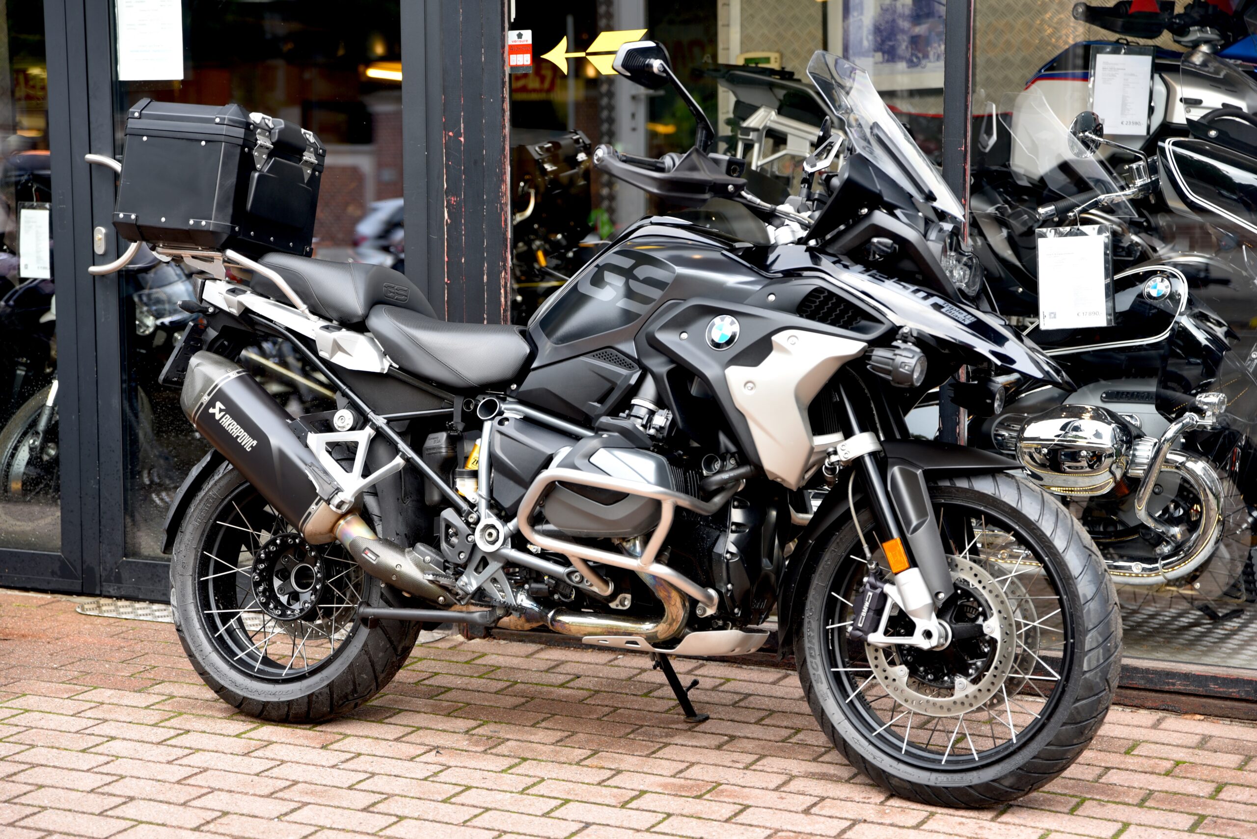 BMW R 1250 GS TRIPLE BLACK (TVAC)