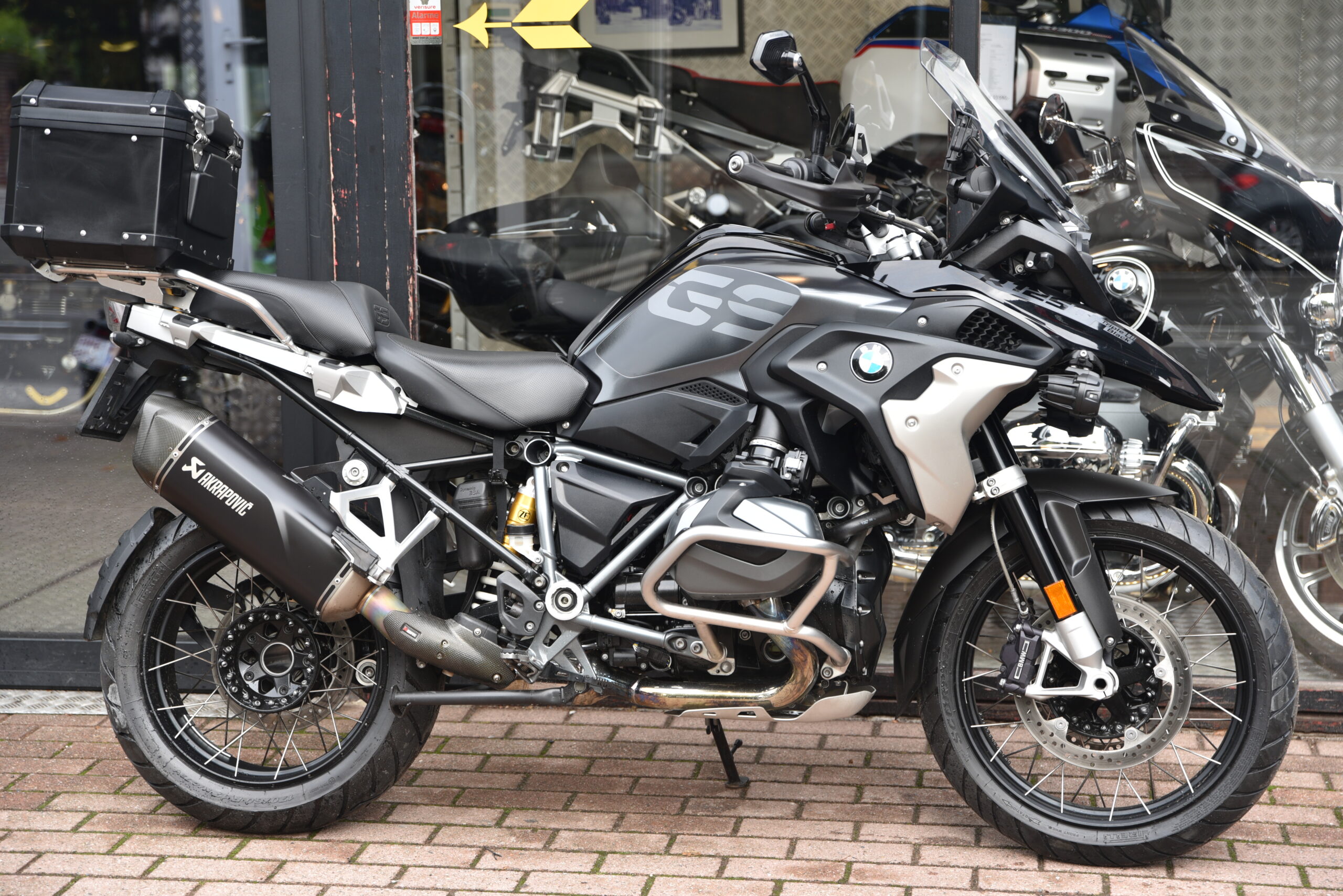 BMW R 1250 GS TRIPLE BLACK (TVAC) – Image 2