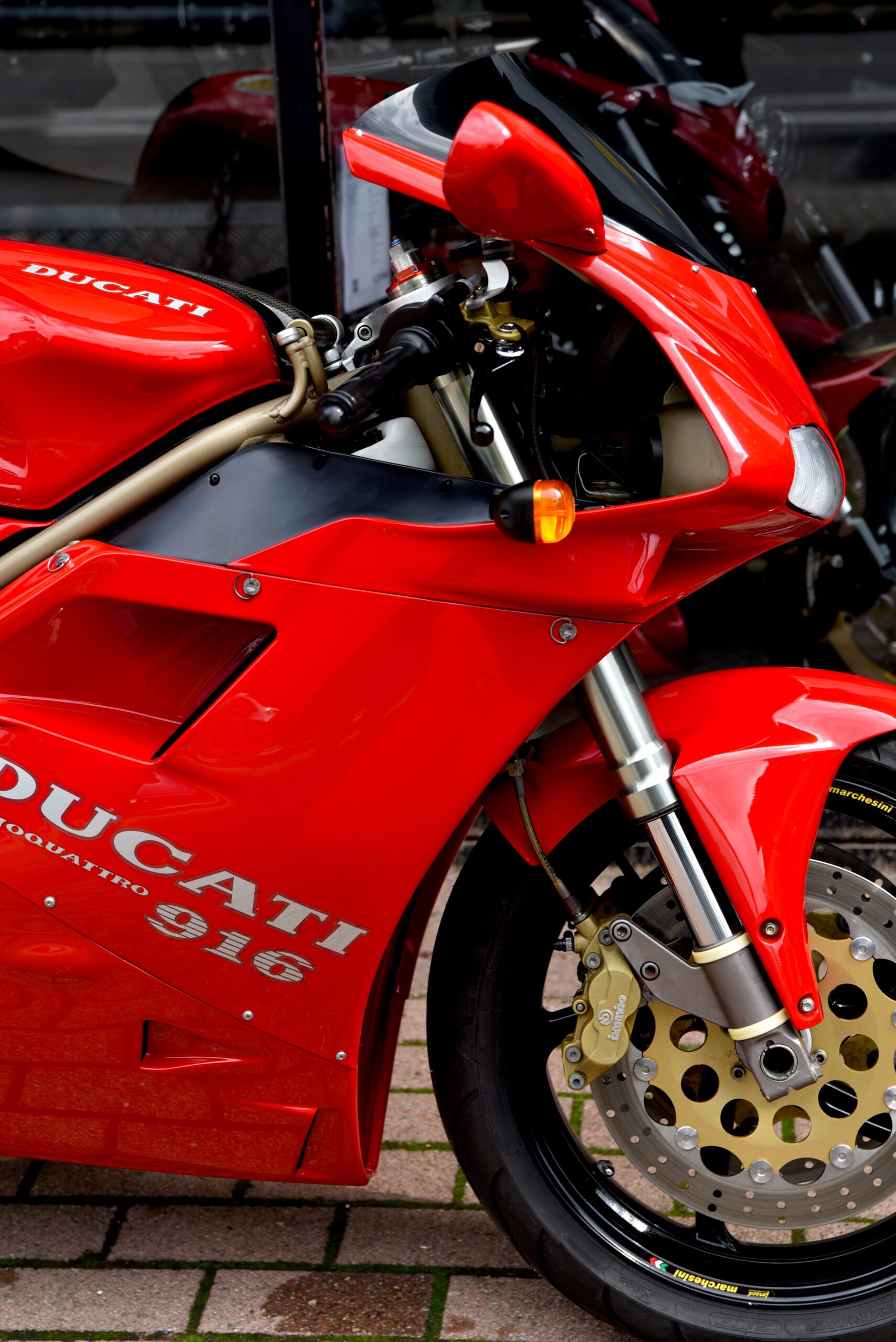 DUCATI 916 – Image 4