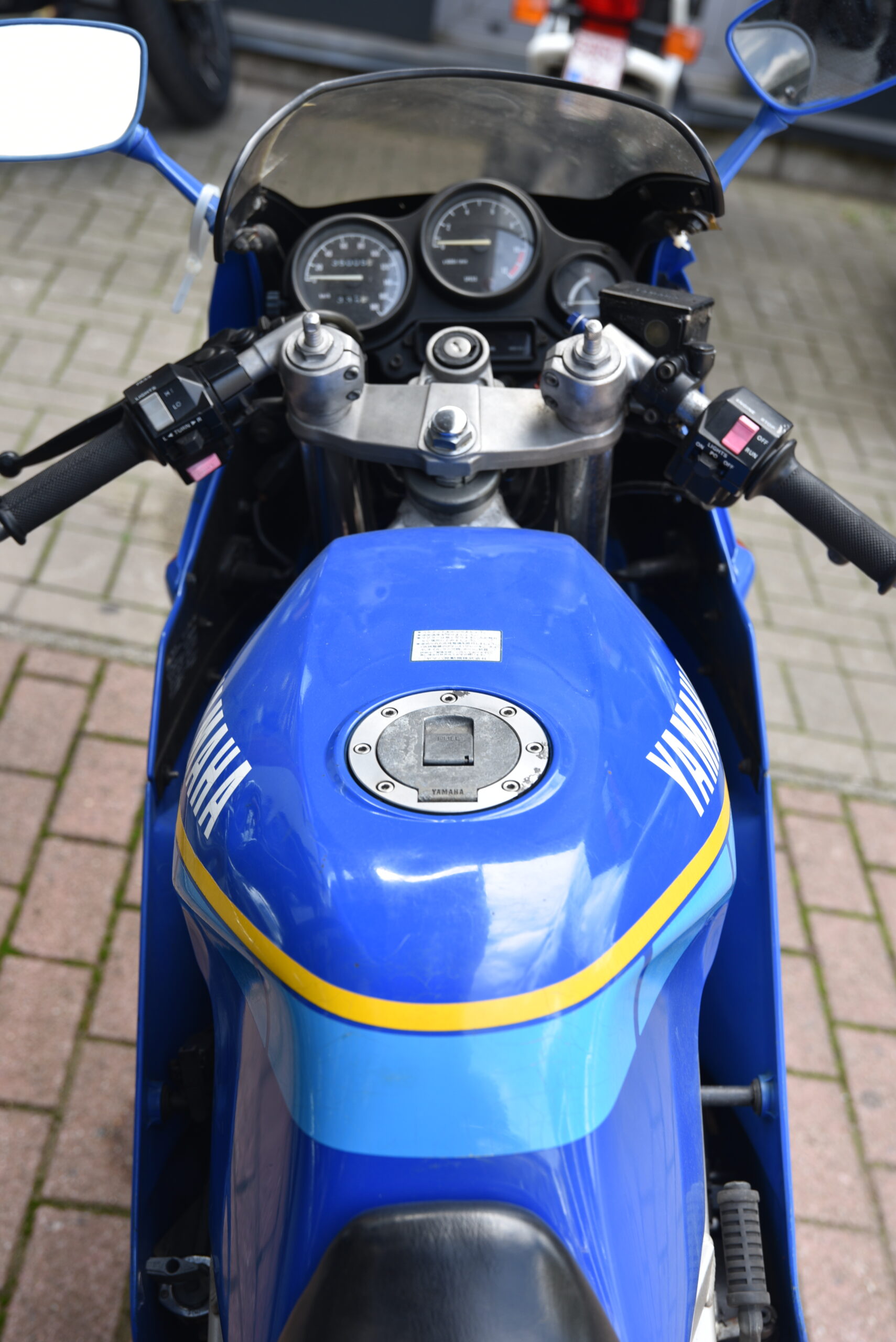 YAMAHA TZR 250 – Image 3