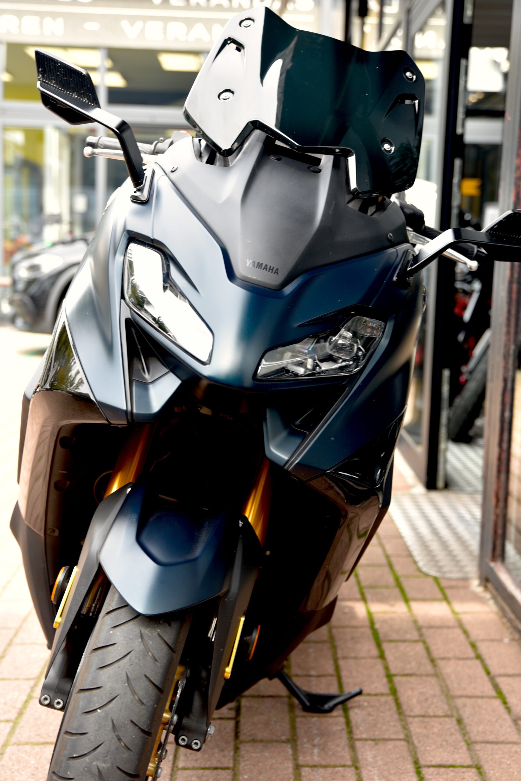 YAMAHA TMAX 560 TECH MAX – Image 5