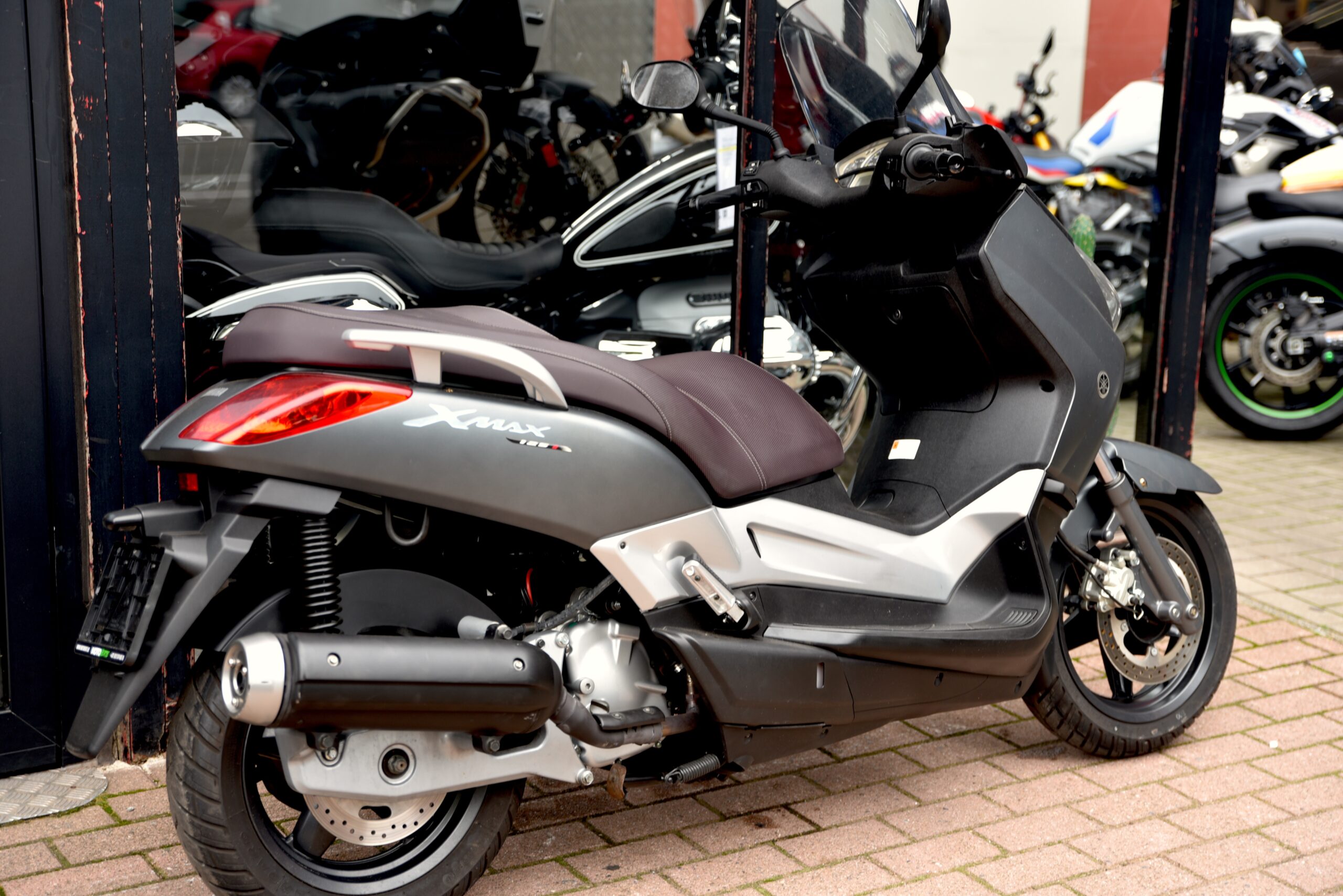 YAMAHA XMAX 125 – Image 3