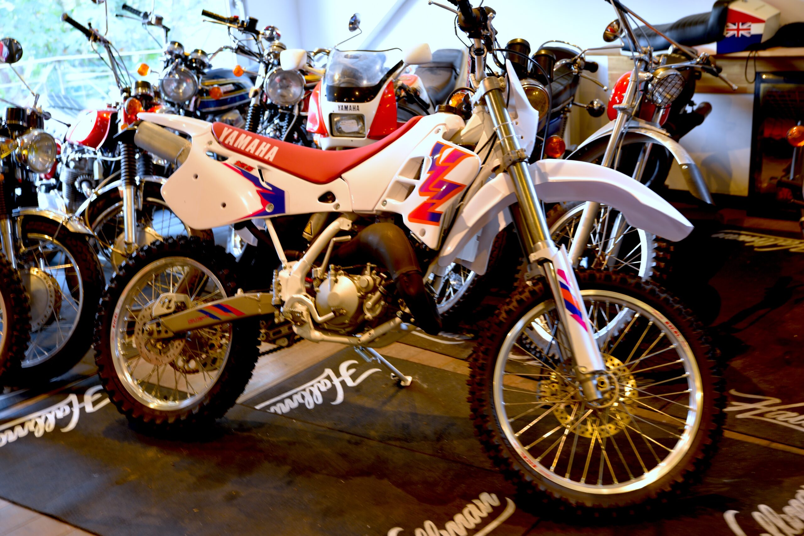 YAMAHA YZ 125 – Image 2