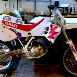 YAMAHA YZ 125