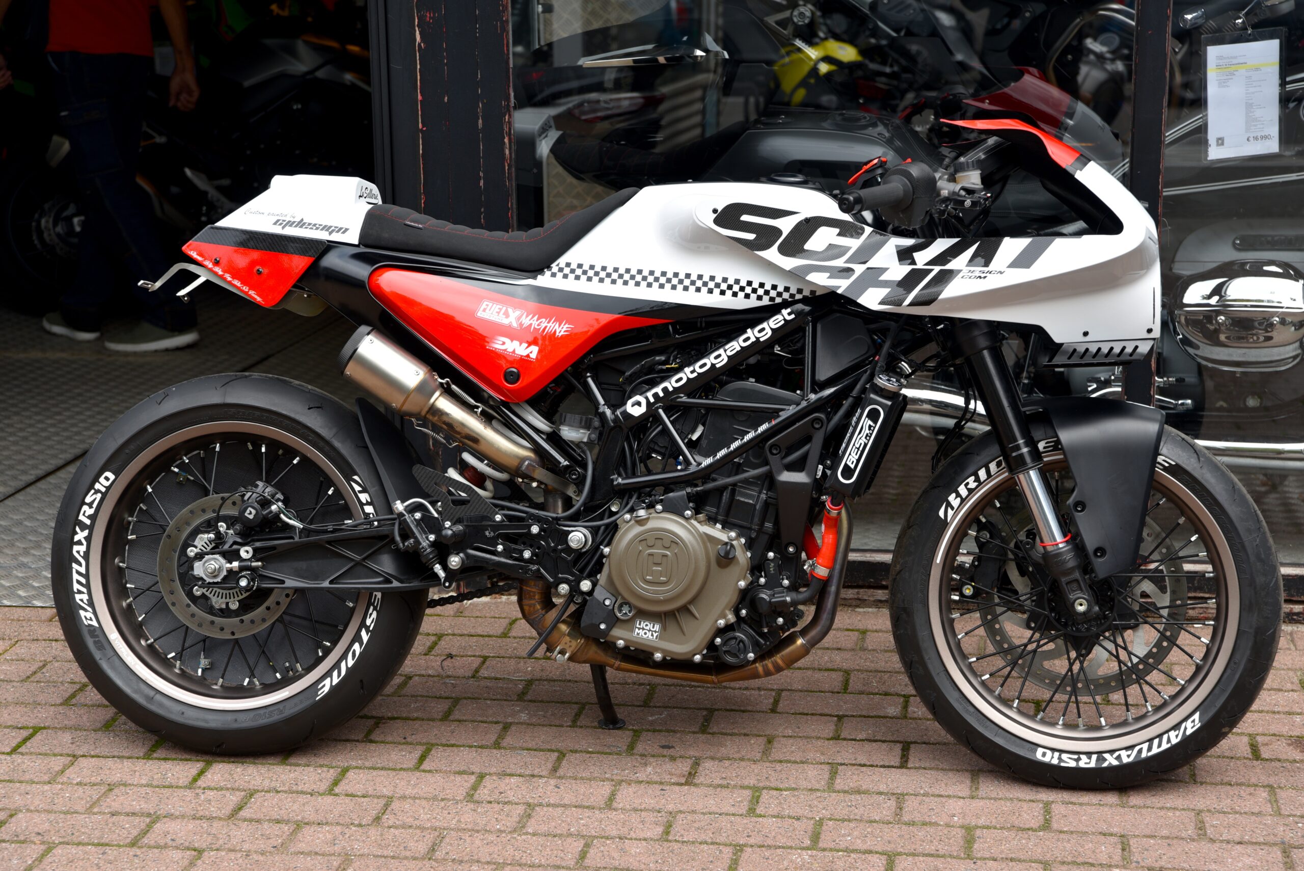 HUSQVARNA VITPILEN 401 BY SCRATCHIDESIGN – Image 2