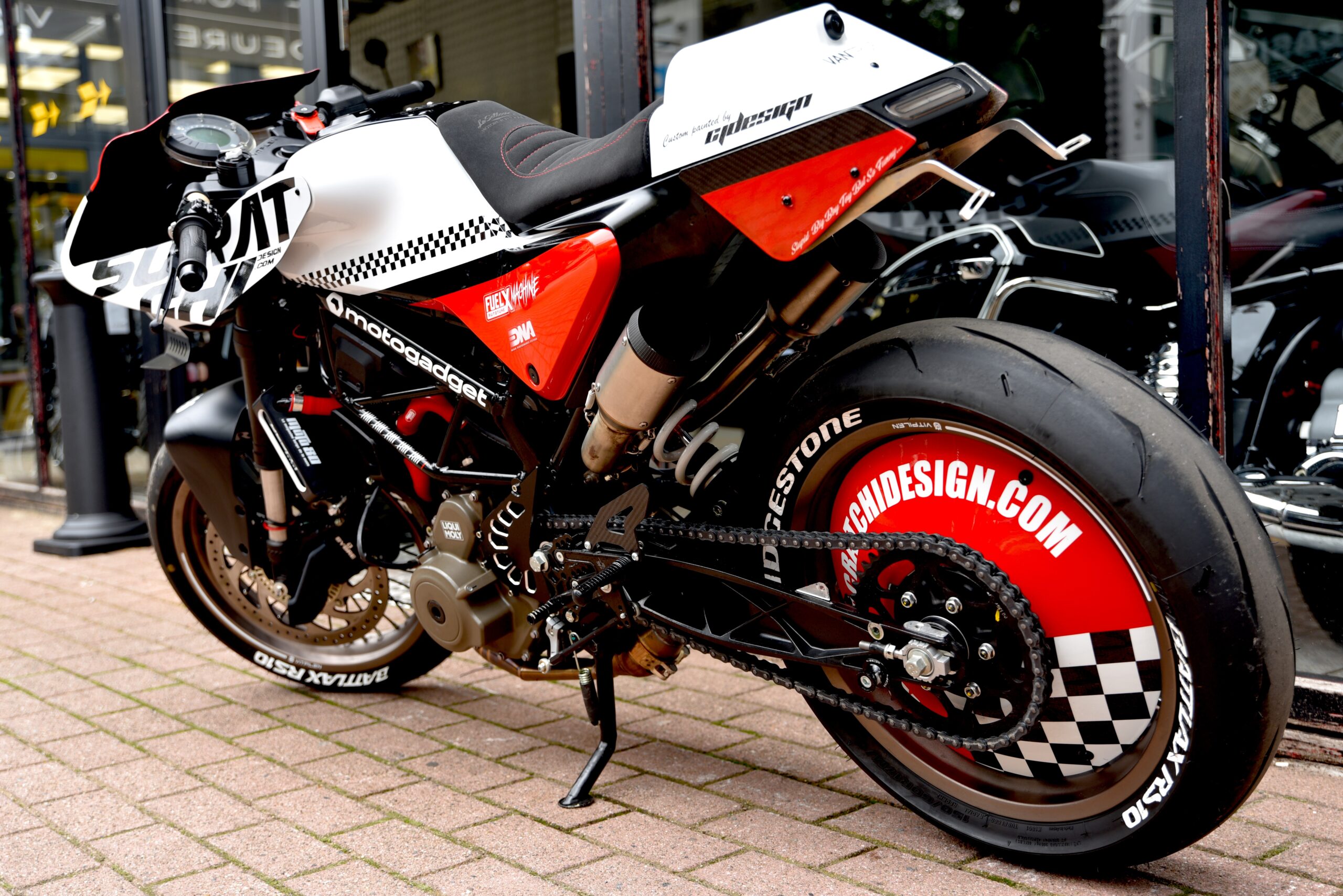 HUSQVARNA VITPILEN 401 BY SCRATCHIDESIGN – Image 11