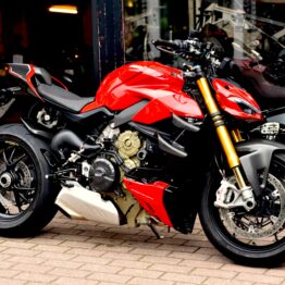 DUCATI STREETFIGHTER V4S