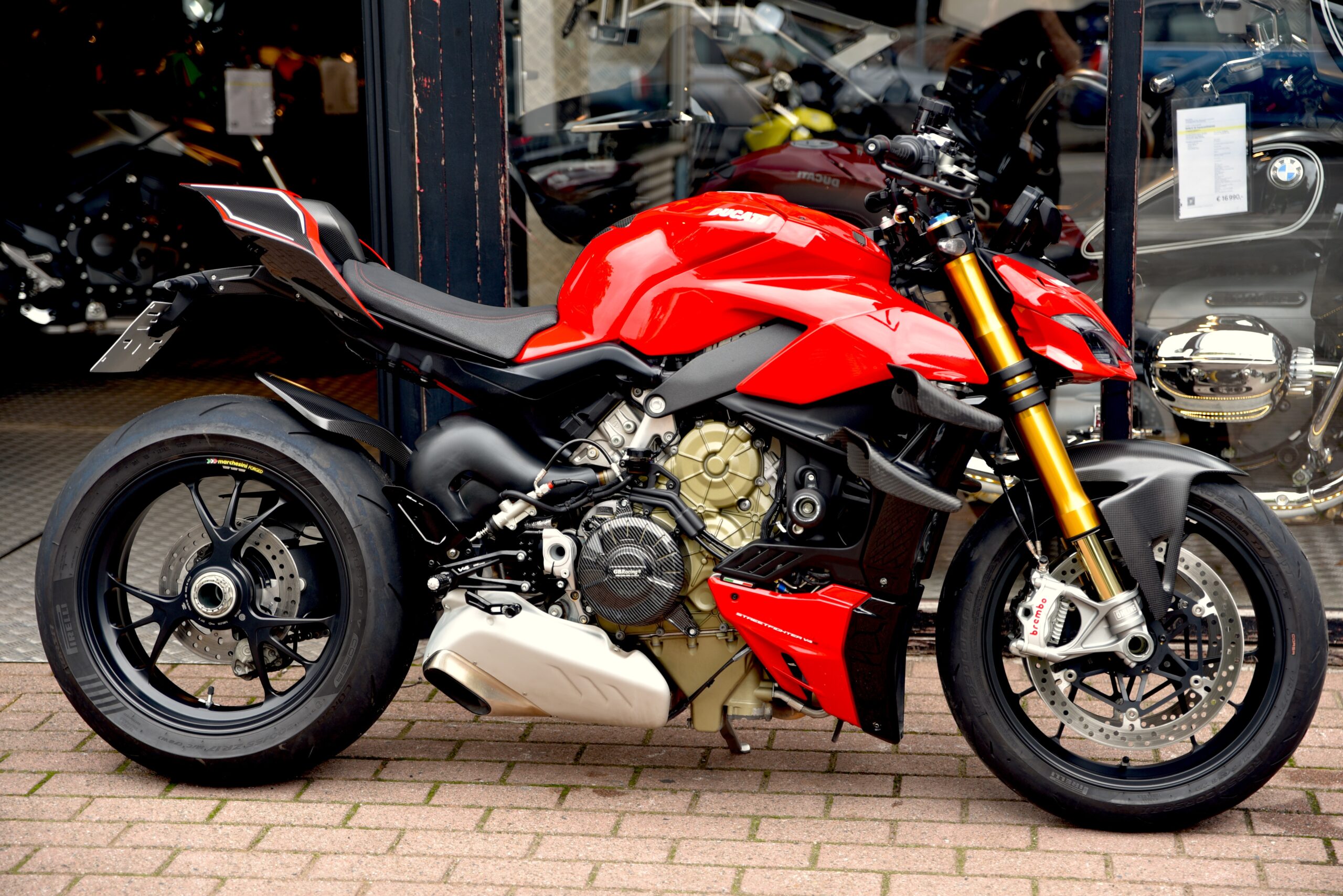 DUCATI STREETFIGHTER V4S – Image 2