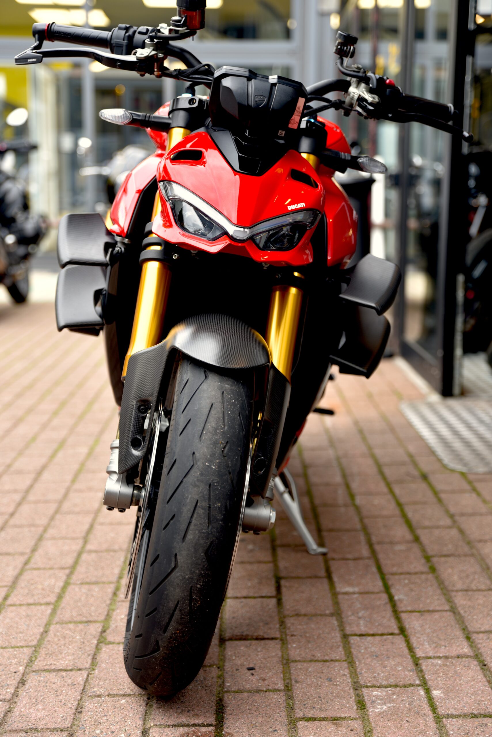 DUCATI STREETFIGHTER V4S – Image 5