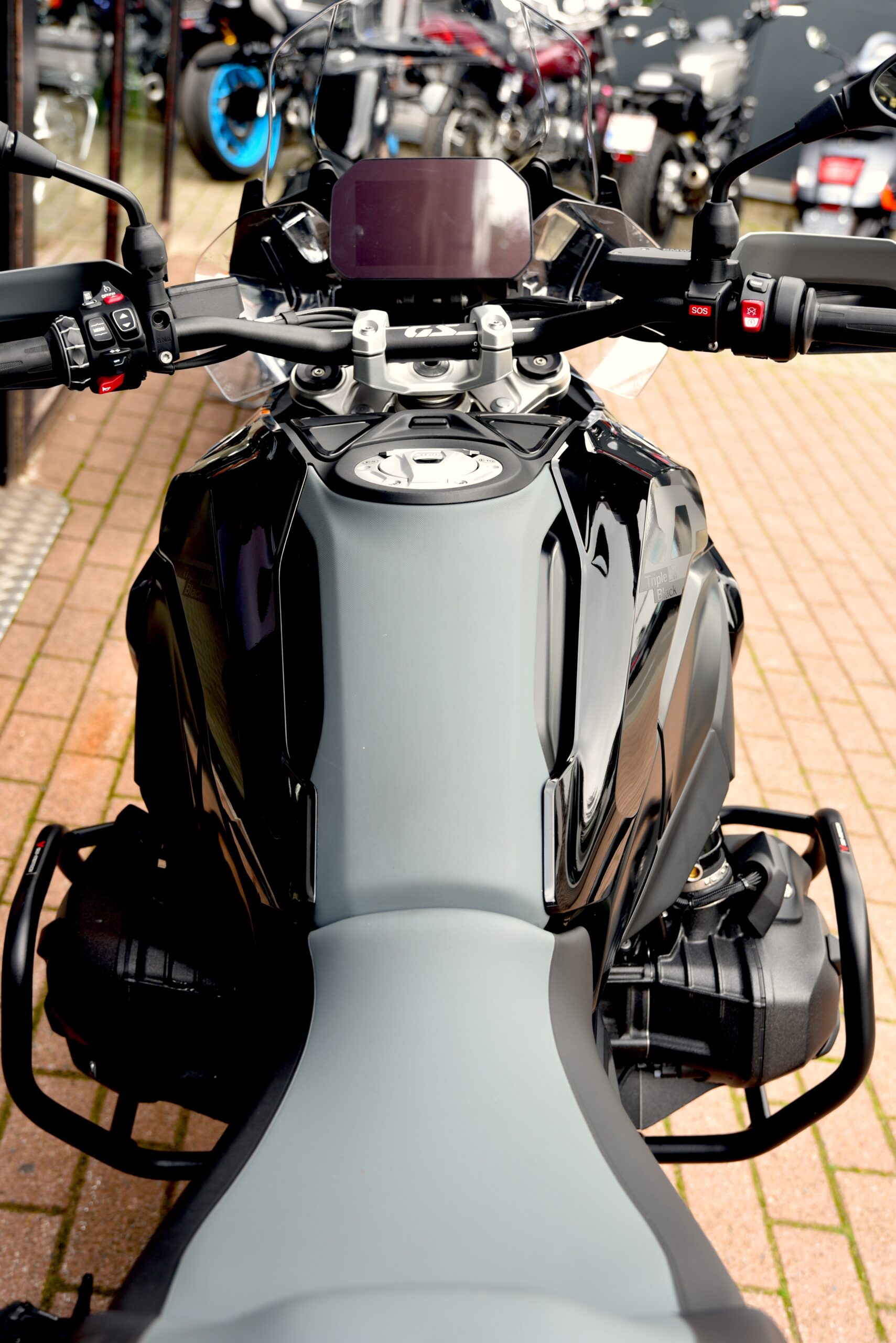 BMW R 1300 GS TRIPLE BLACK – Image 6