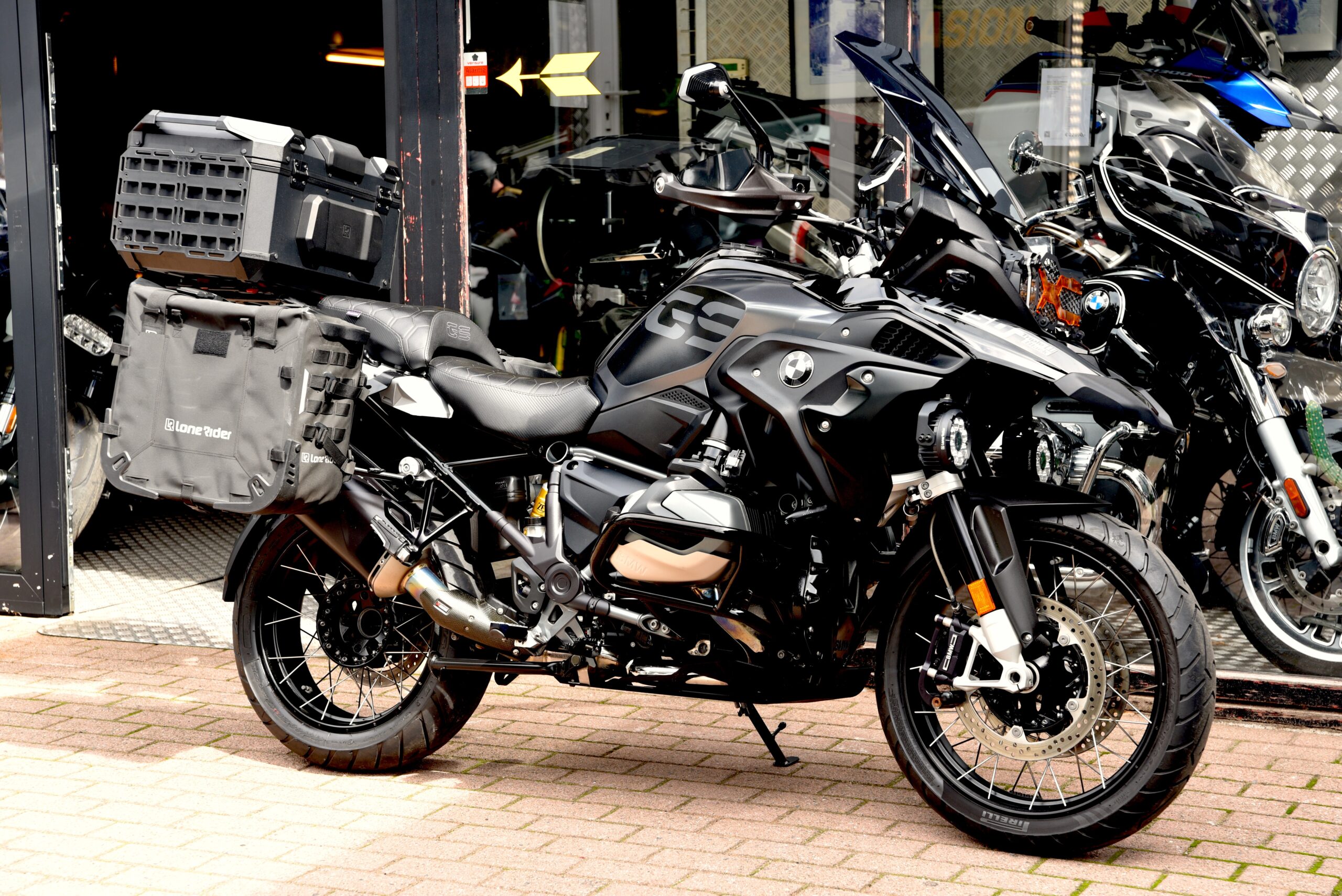 BMW R 1250 GS TRIPLE BLACK