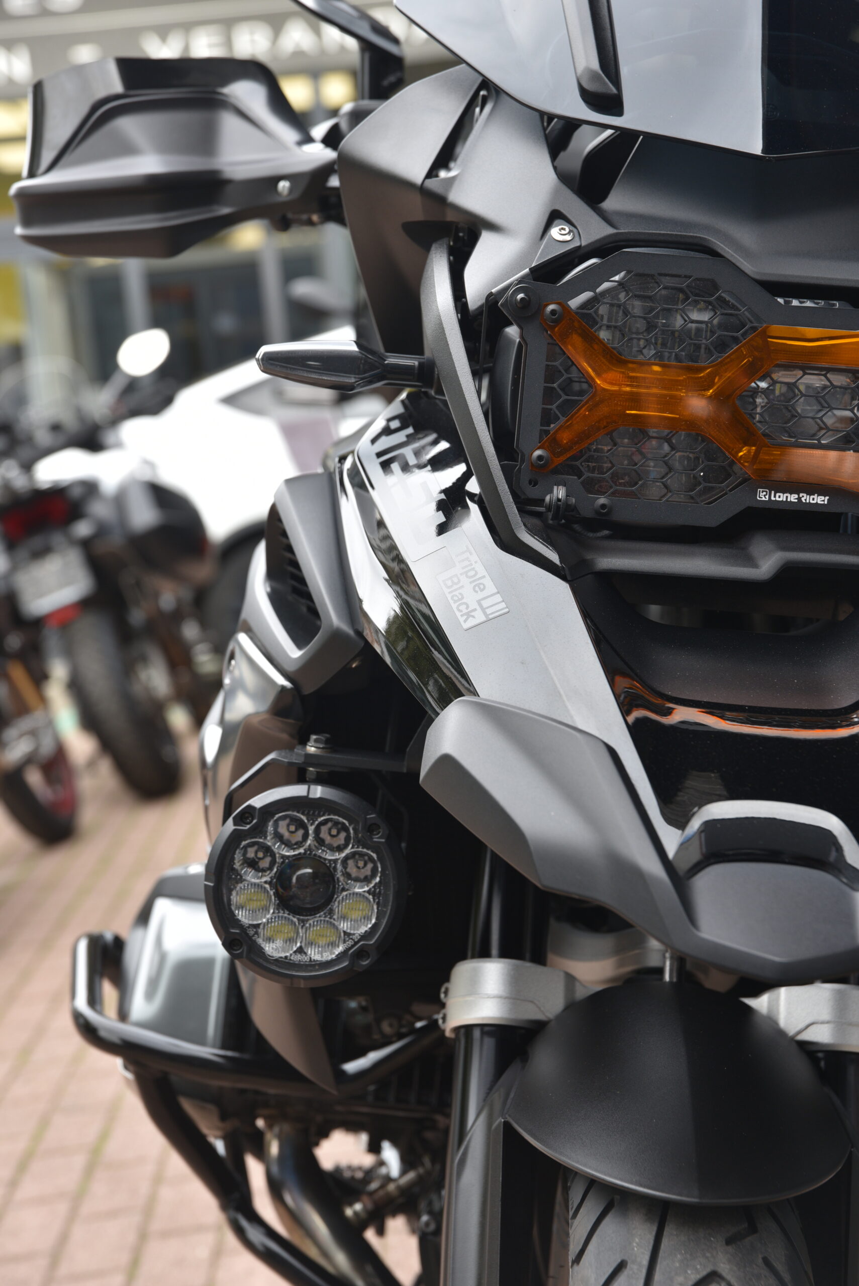BMW R 1250 GS TRIPLE BLACK – Image 9