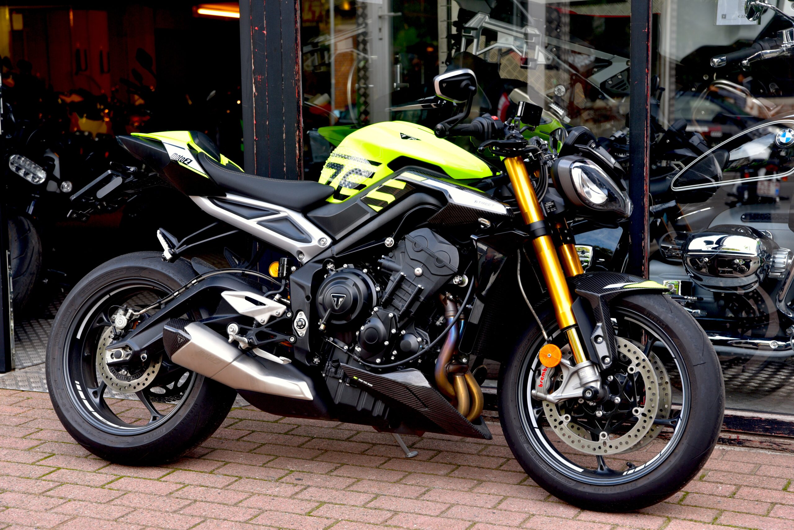 TRIUMPH STREET TRIPLE MOTO2 EDITION